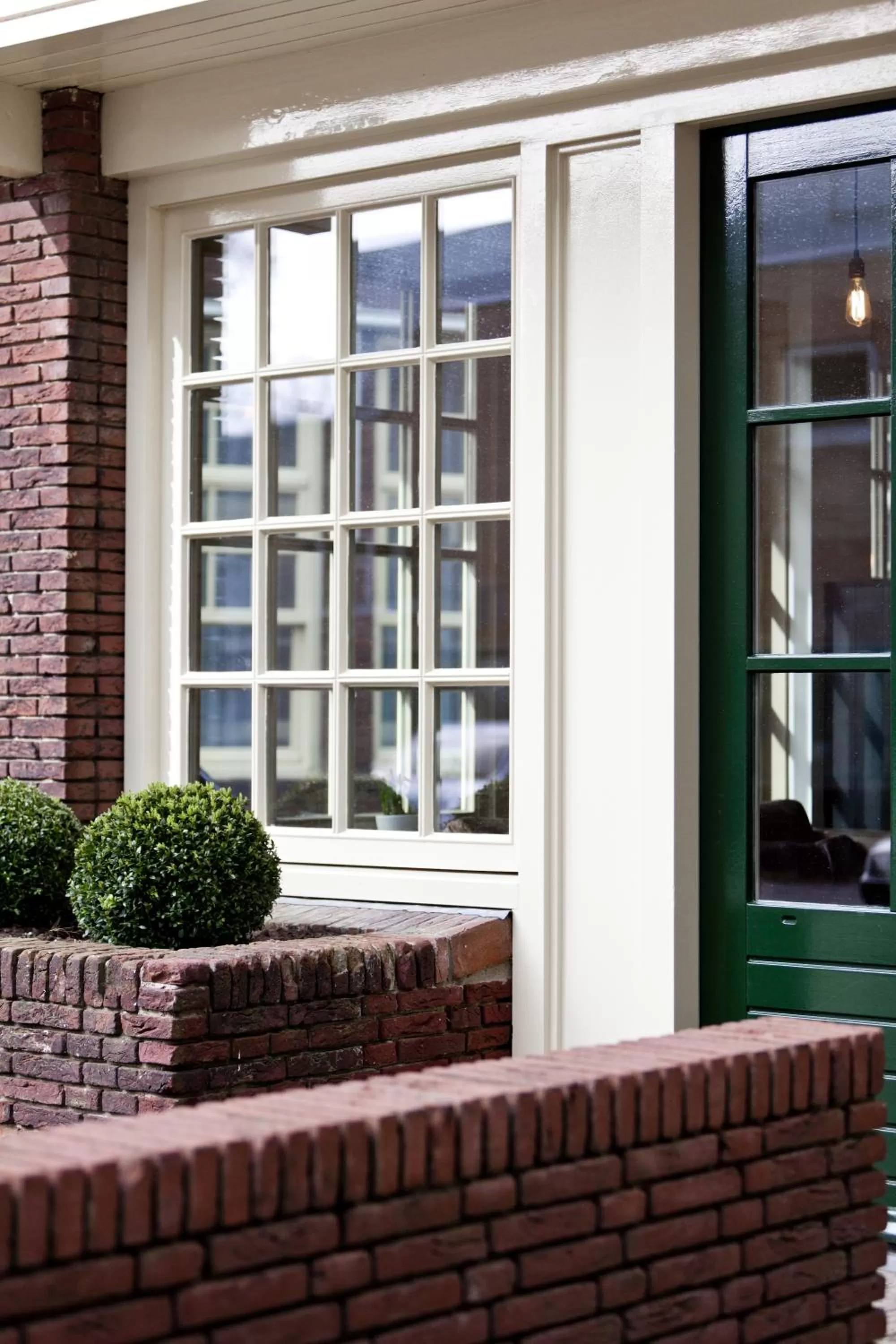 Facade/entrance in College Hotel Alkmaar