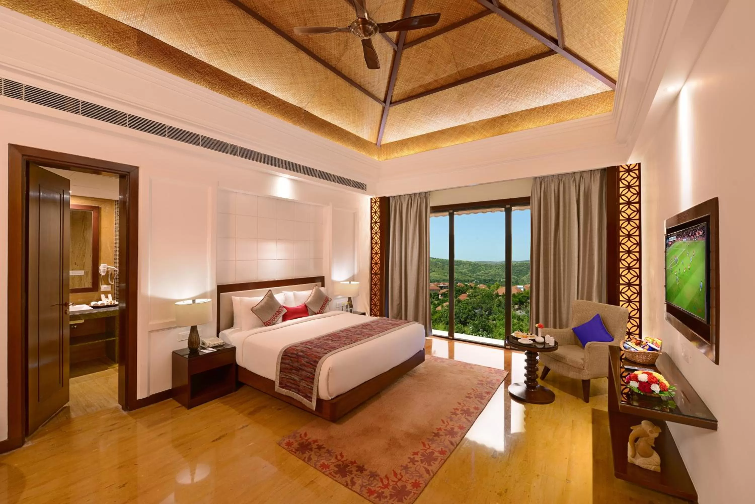 Bedroom, Bed in The Ananta Udaipur