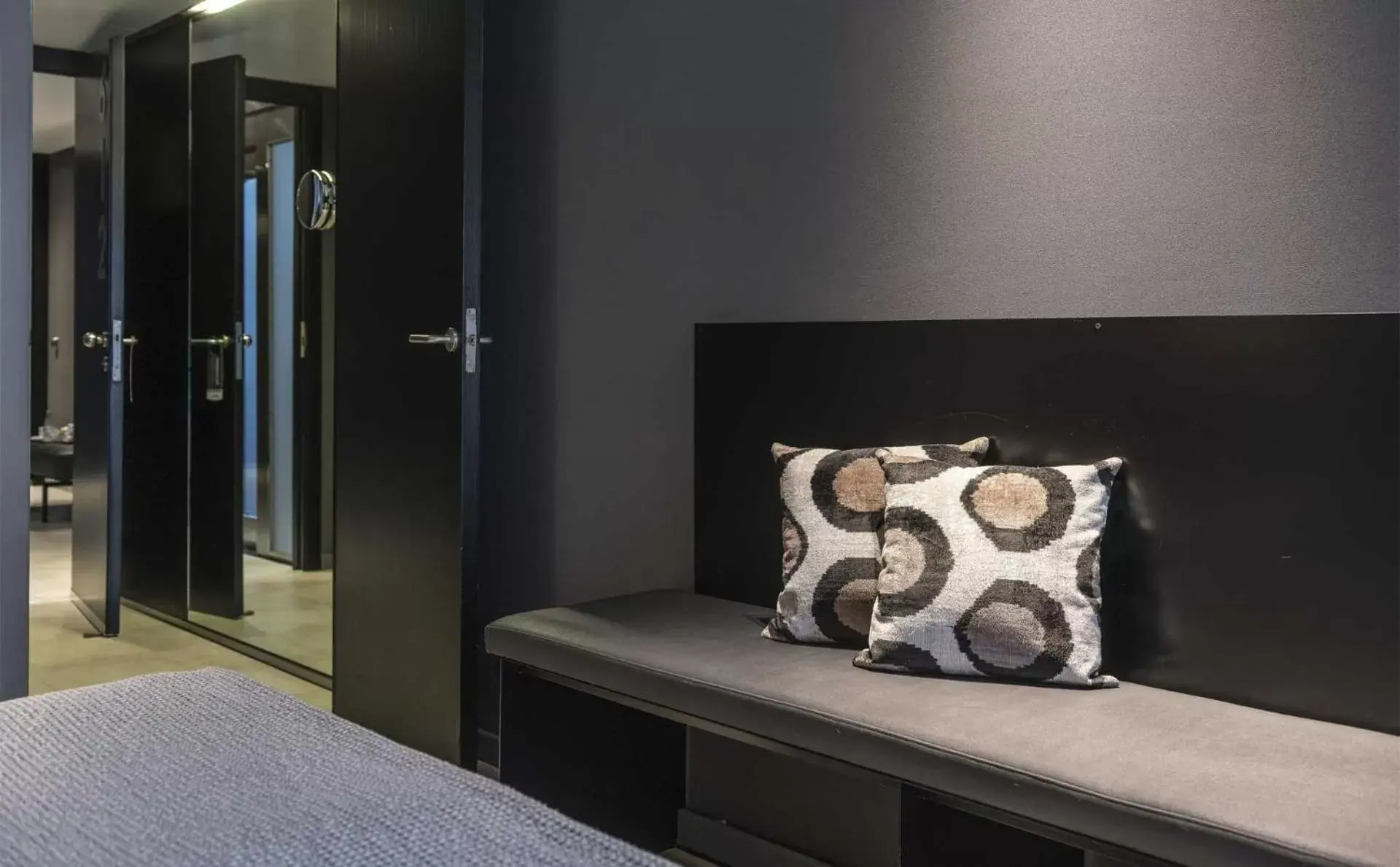 Economy Double or Twin Room without View in Hotel Actual Economy Double or Twin Room without View in Hotel Actual