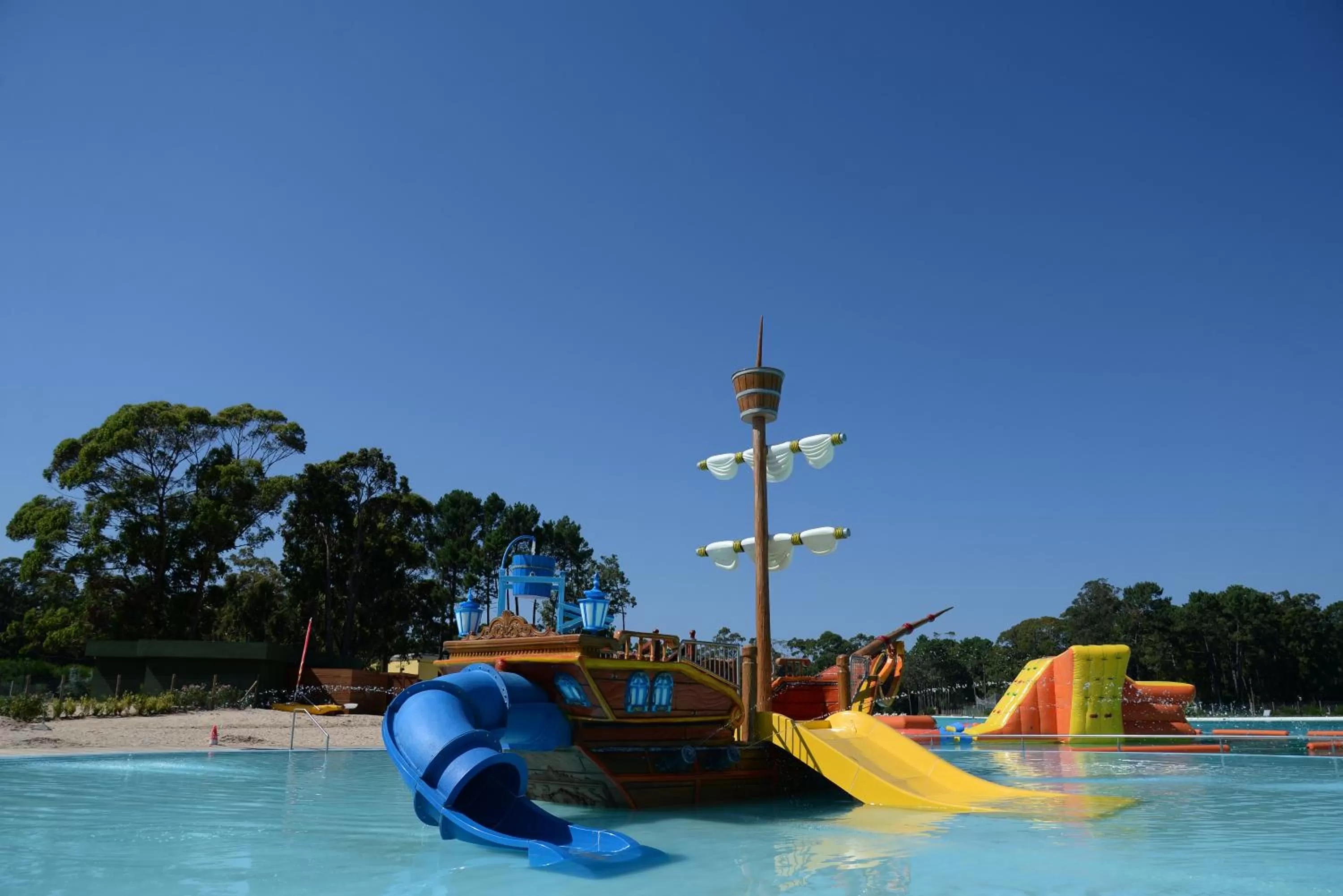 Aqua park in Solanas Punta del Este & Crystal Beach