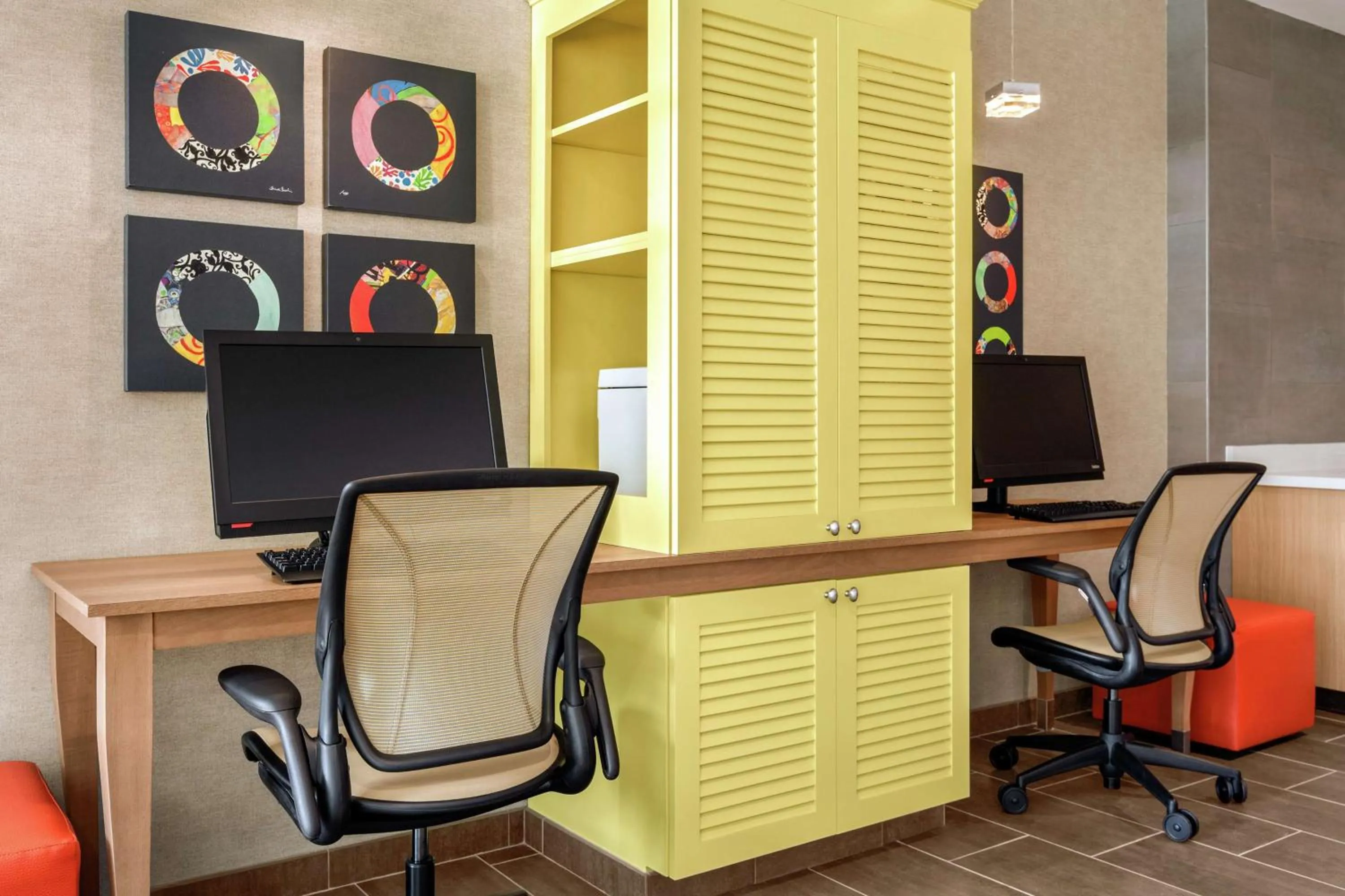 Business facilities in Home2 Suites By Hilton Sarasota Bradenton Airport