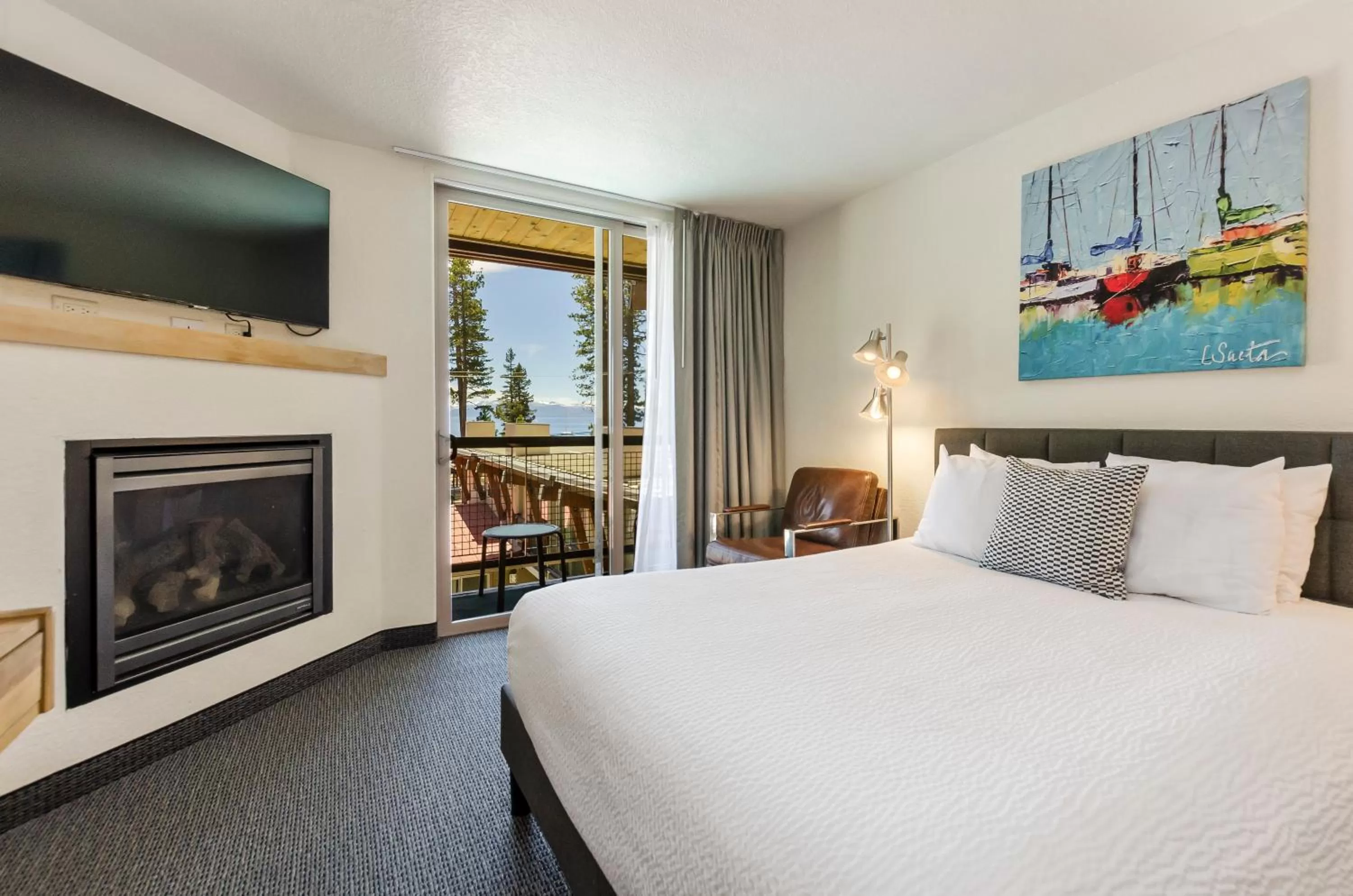 Bed in Firelite Lodge