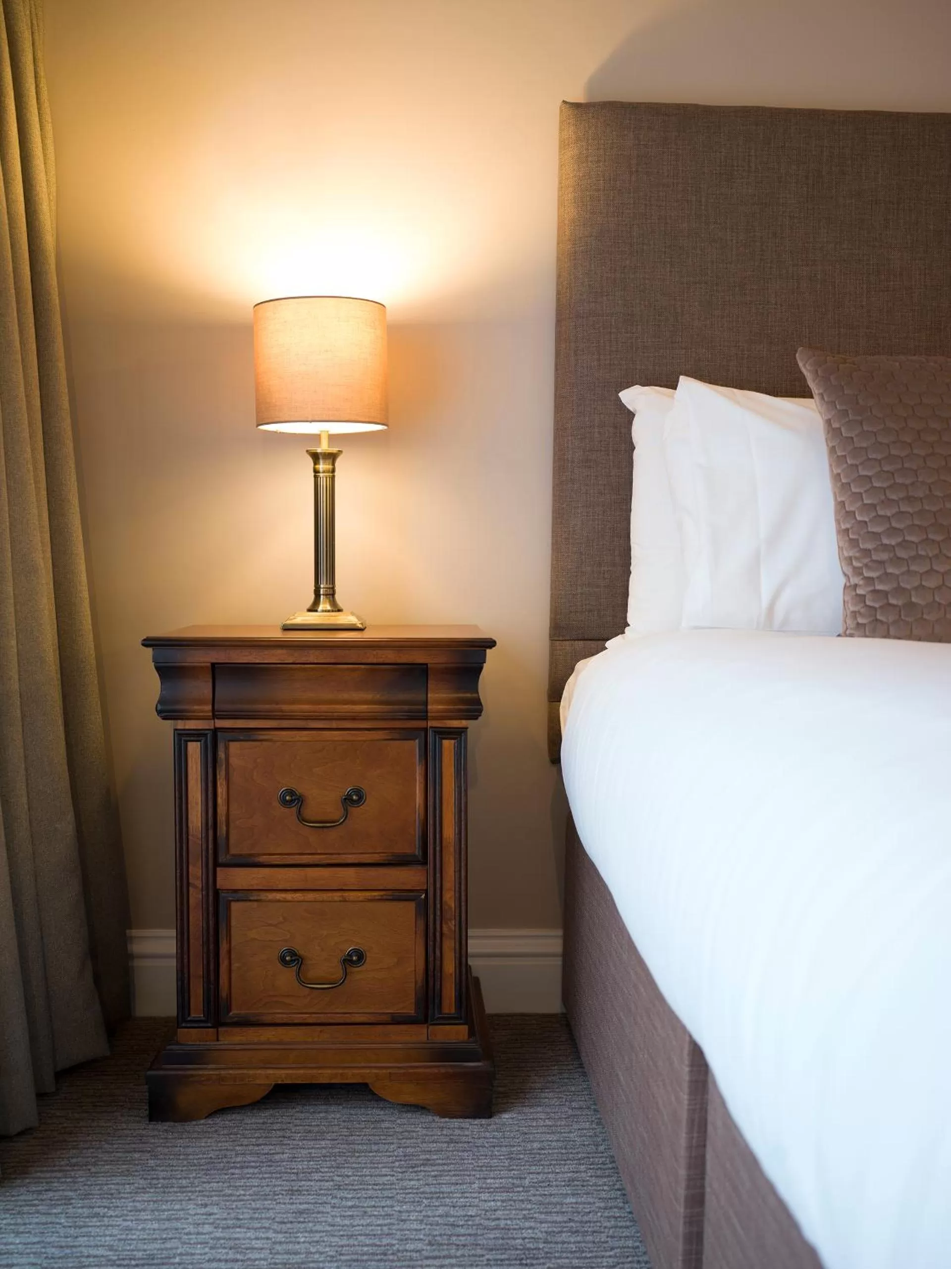 Bedroom, Bed in The Merchant's House, BW Signature Collection