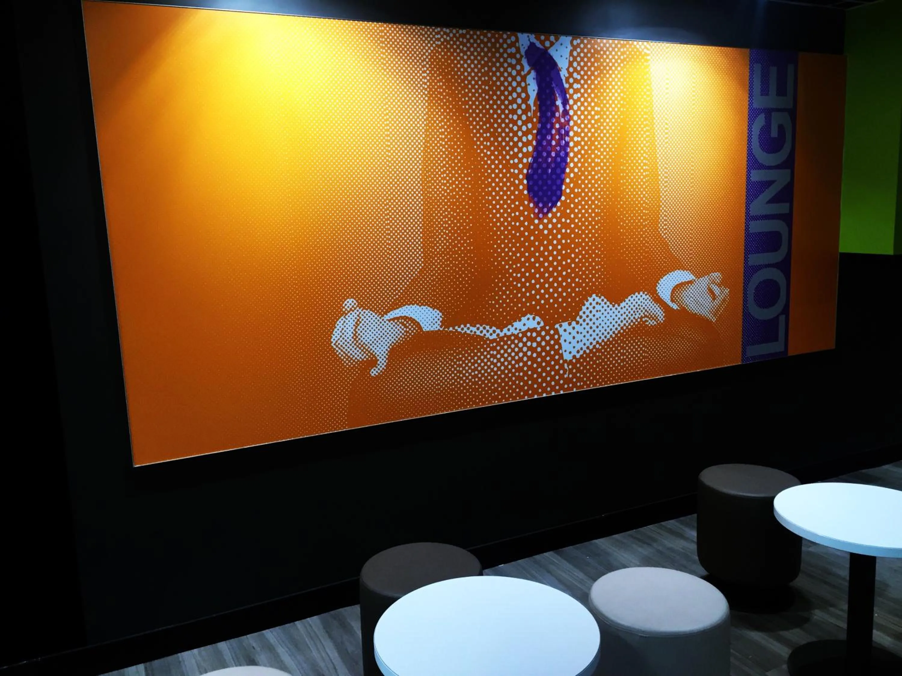 Decorative detail in ibis budget Grigny Centre