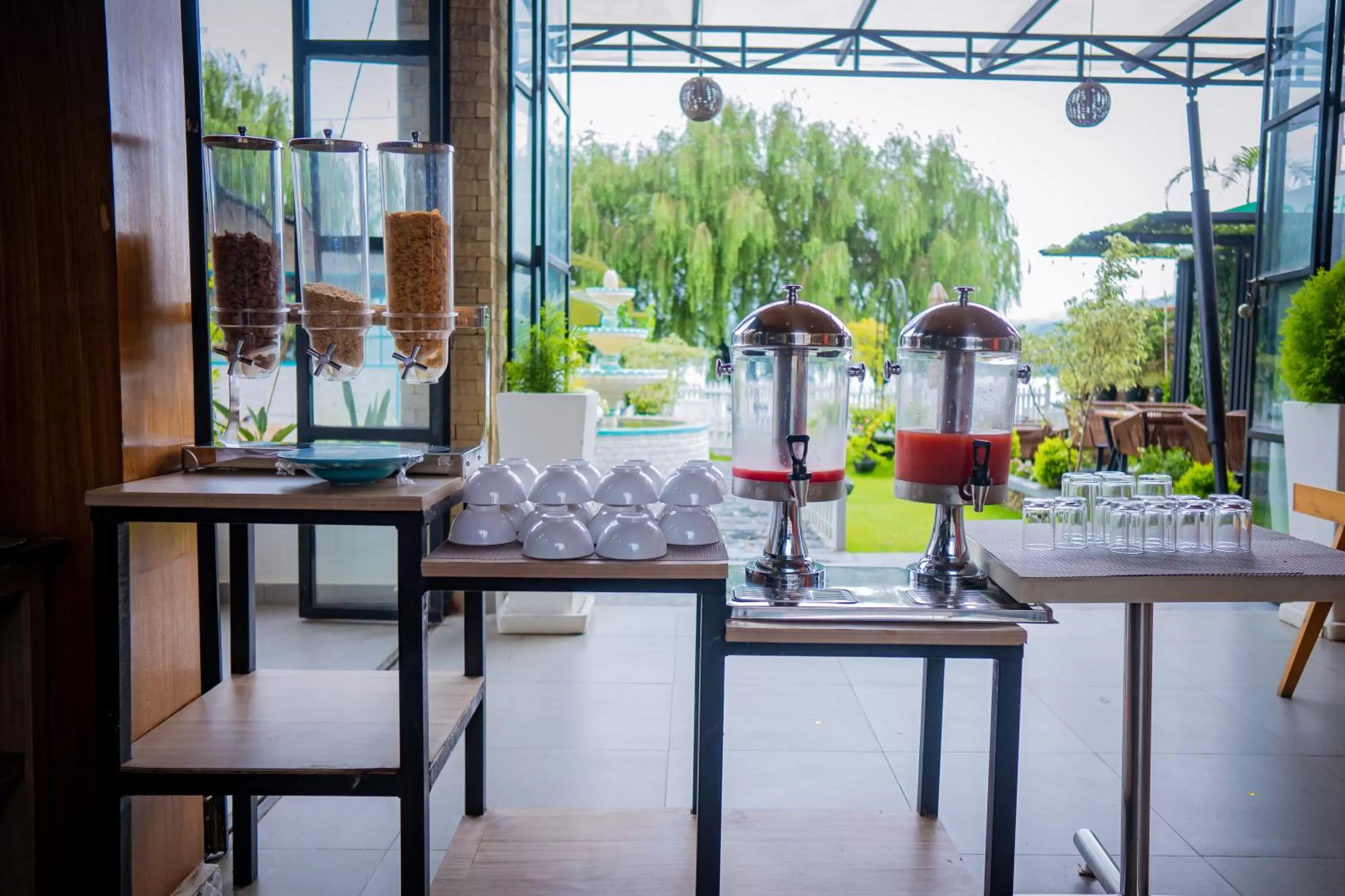 Breakfast in Majestic Lake Front Hotel & Suites