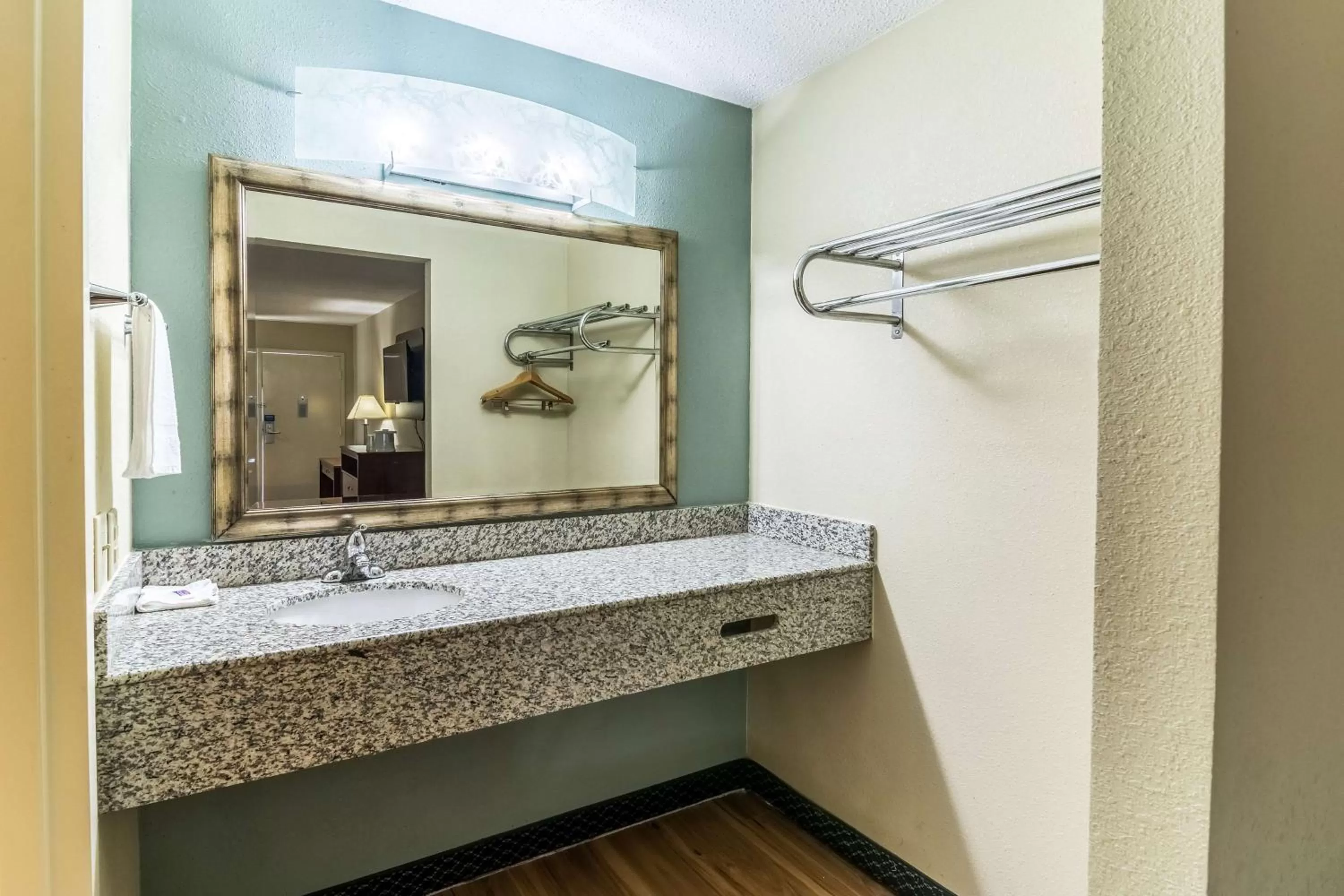 Bathroom in Motel 6-Kenly, NC