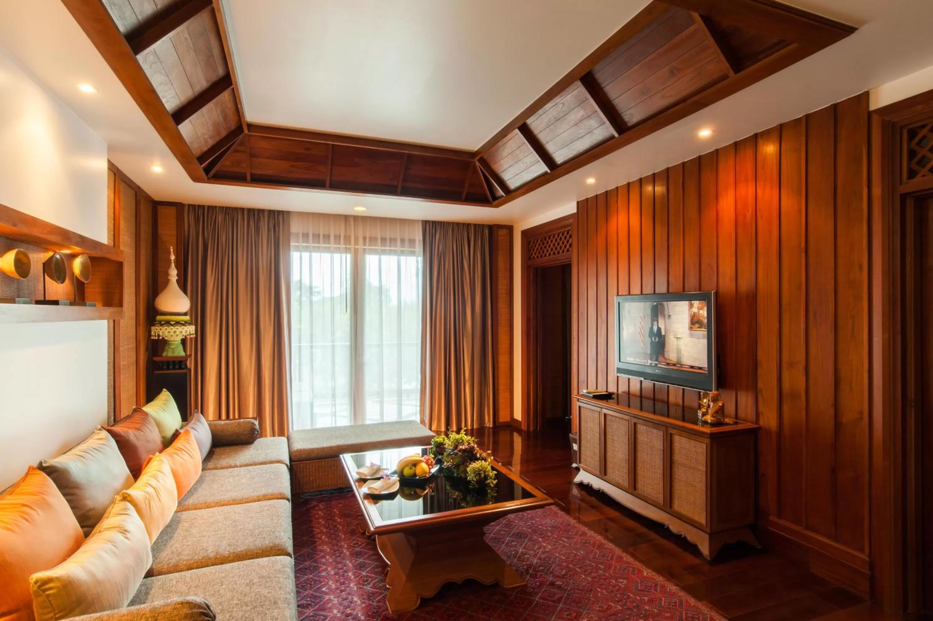 TV and multimedia in RatiLanna Riverside Spa Resort