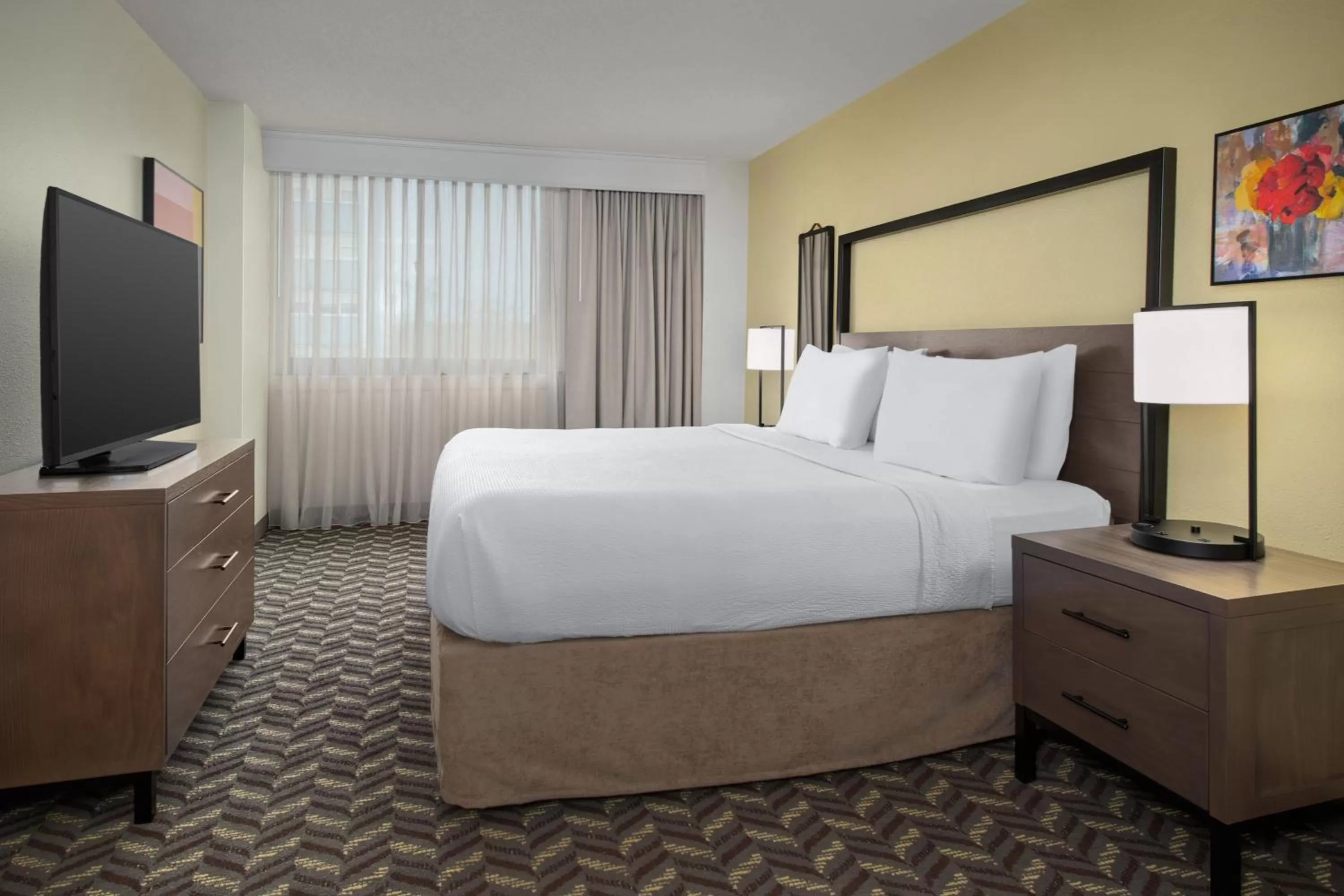 One-Bedroom King Suite with Sofa Bed and Roll-in Shower - Mobility and Hearing Accessible in Residence Inn by Marriott Washington - DC/Foggy Bottom
