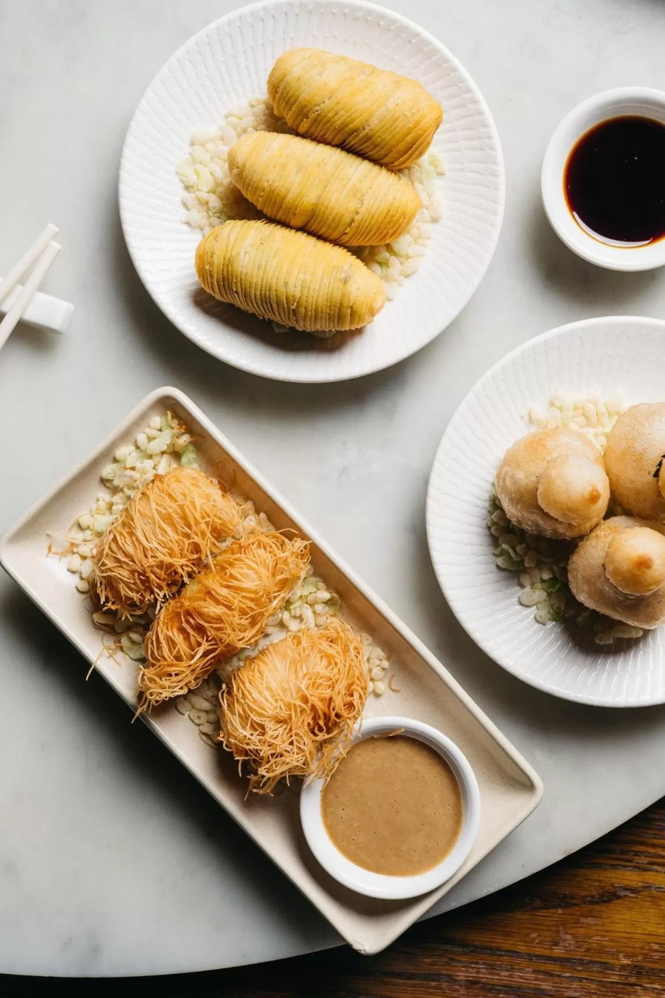 Restaurant/places to eat in Establishment Hotel