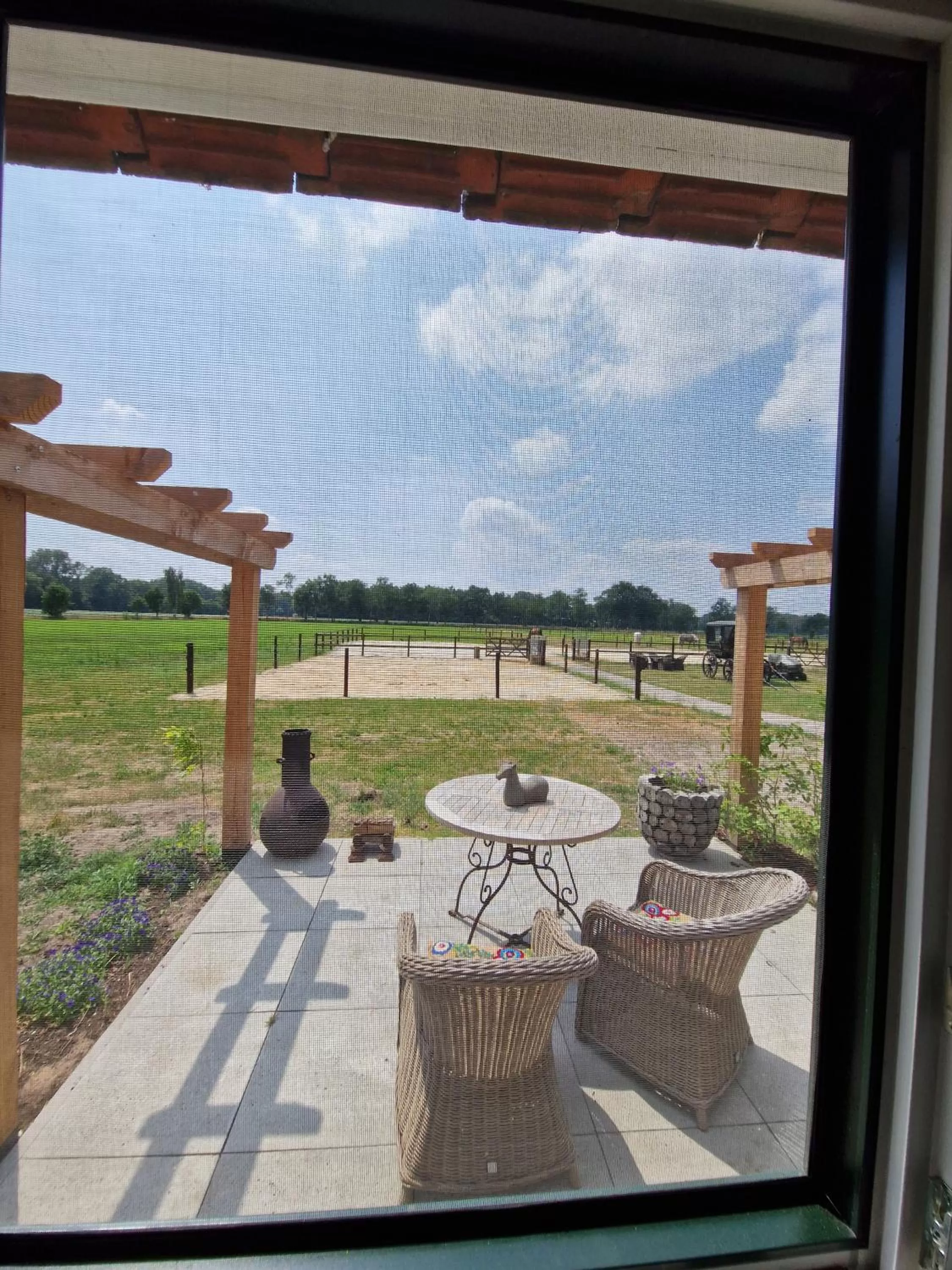 Bed & Breakfast Hoeve Happiness