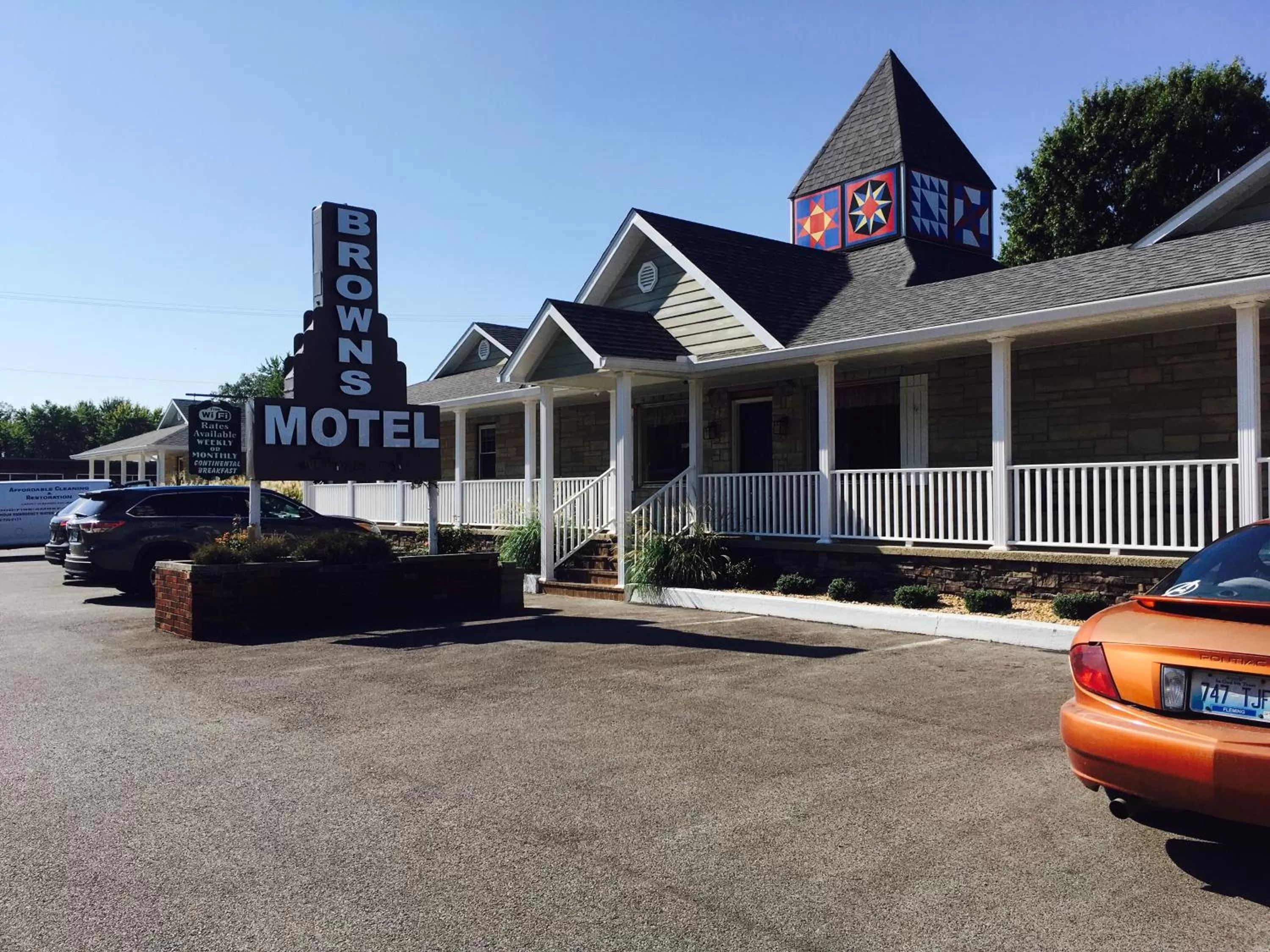 Brown's Motel