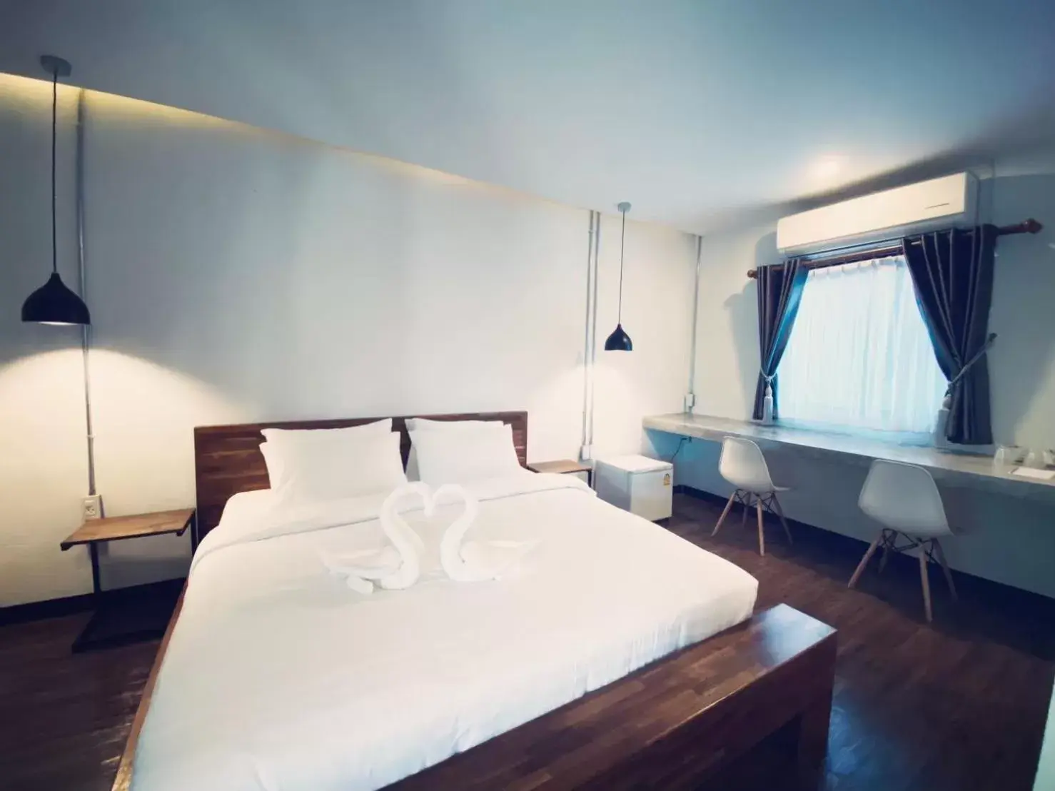 Double Room with Private Bathroom in Leela Boutique (ลีลาบูทีค) Double Room with Private Bathroom in Leela Boutique (ลีลาบูทีค)