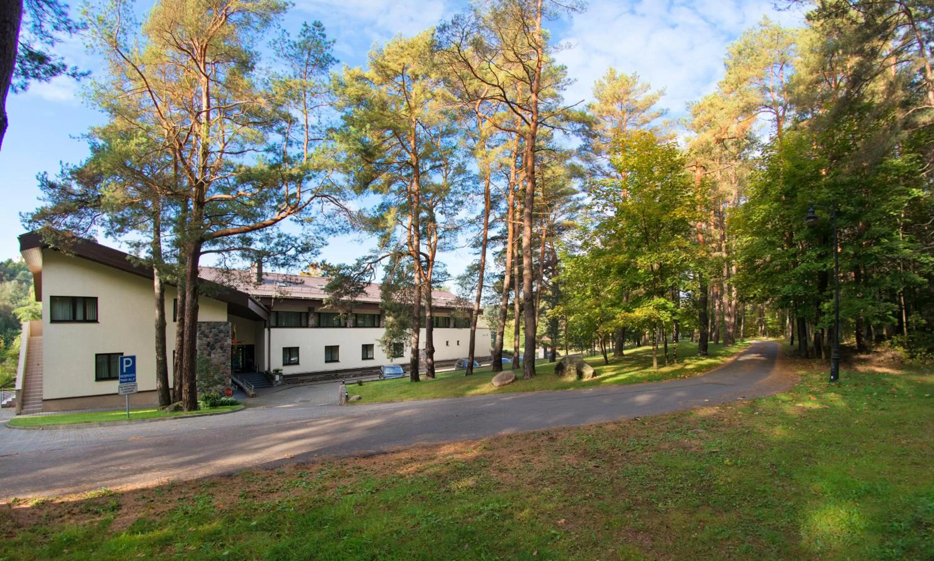 Facade/entrance in Park Villa Hotel