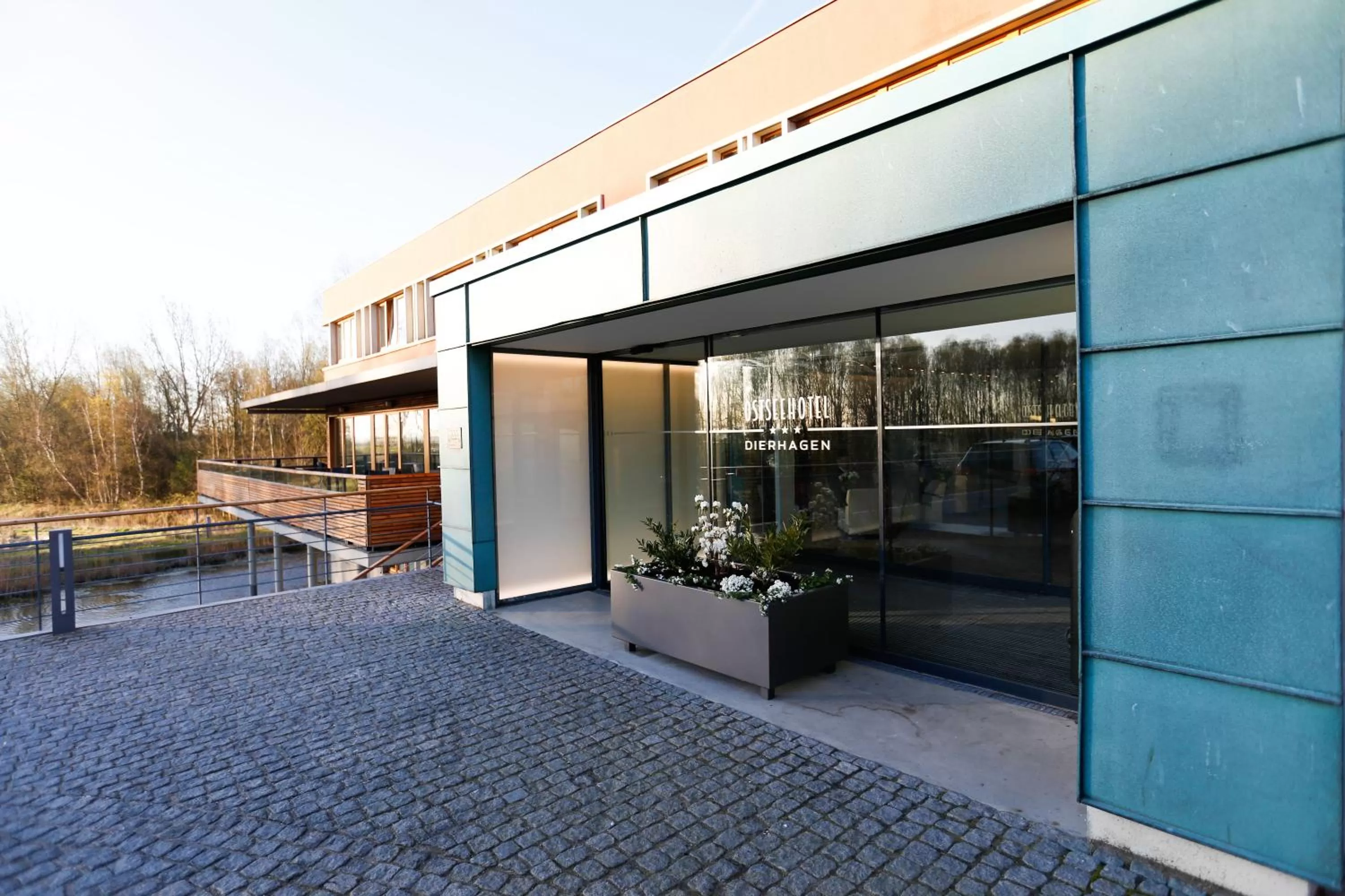 Facade/entrance in Ostseehotel Dierhagen