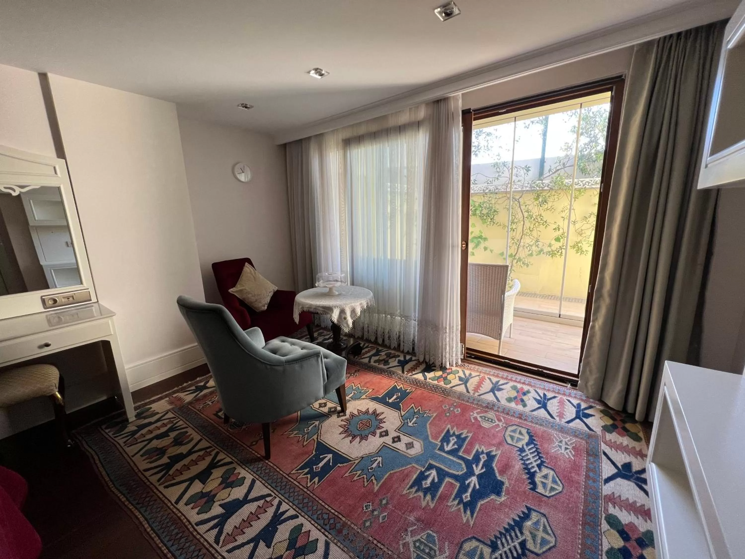 Seating area in Ada Hotel Istanbul