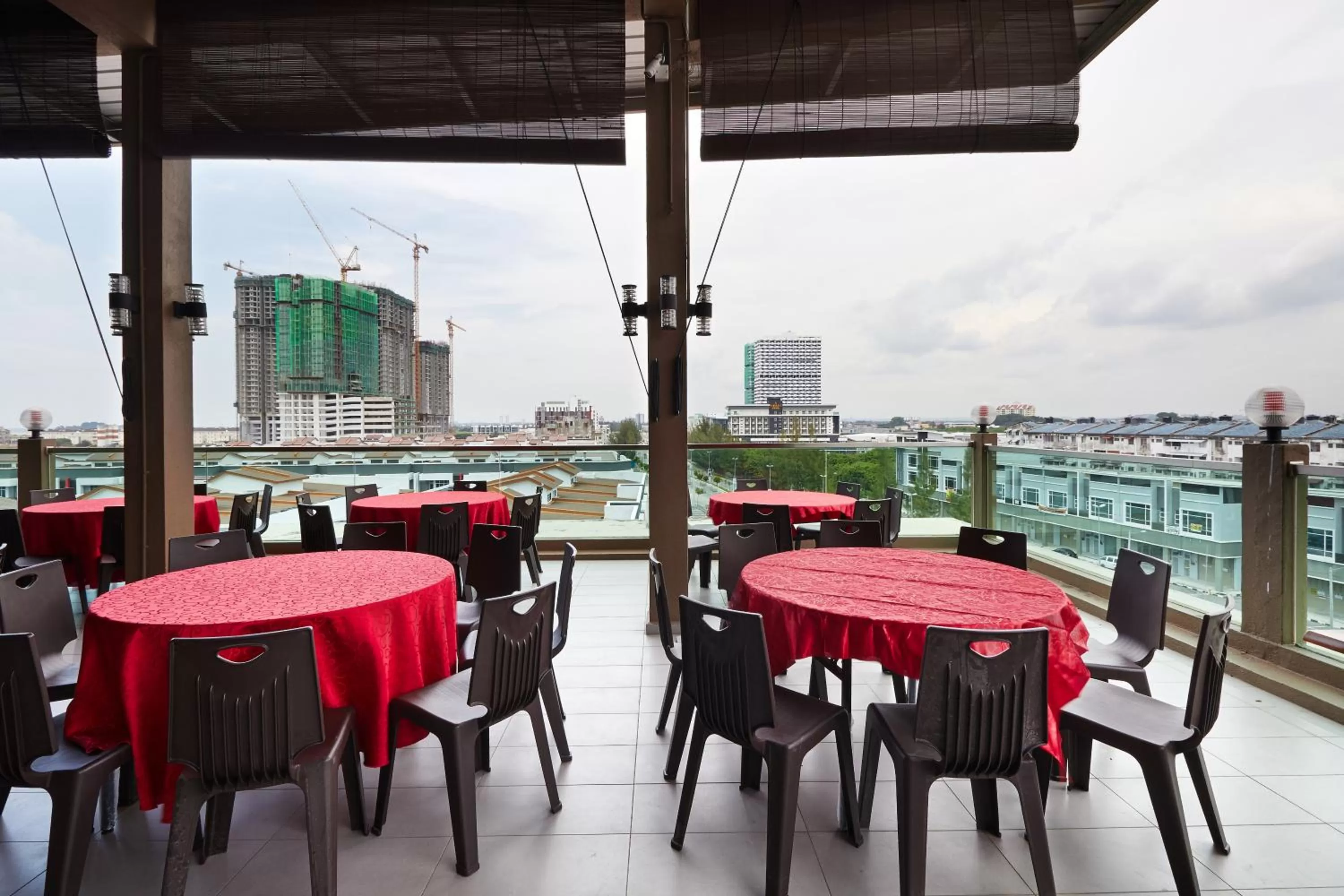 Banquet/Function facilities, Restaurant/Places to Eat in Terra Nova Hotel