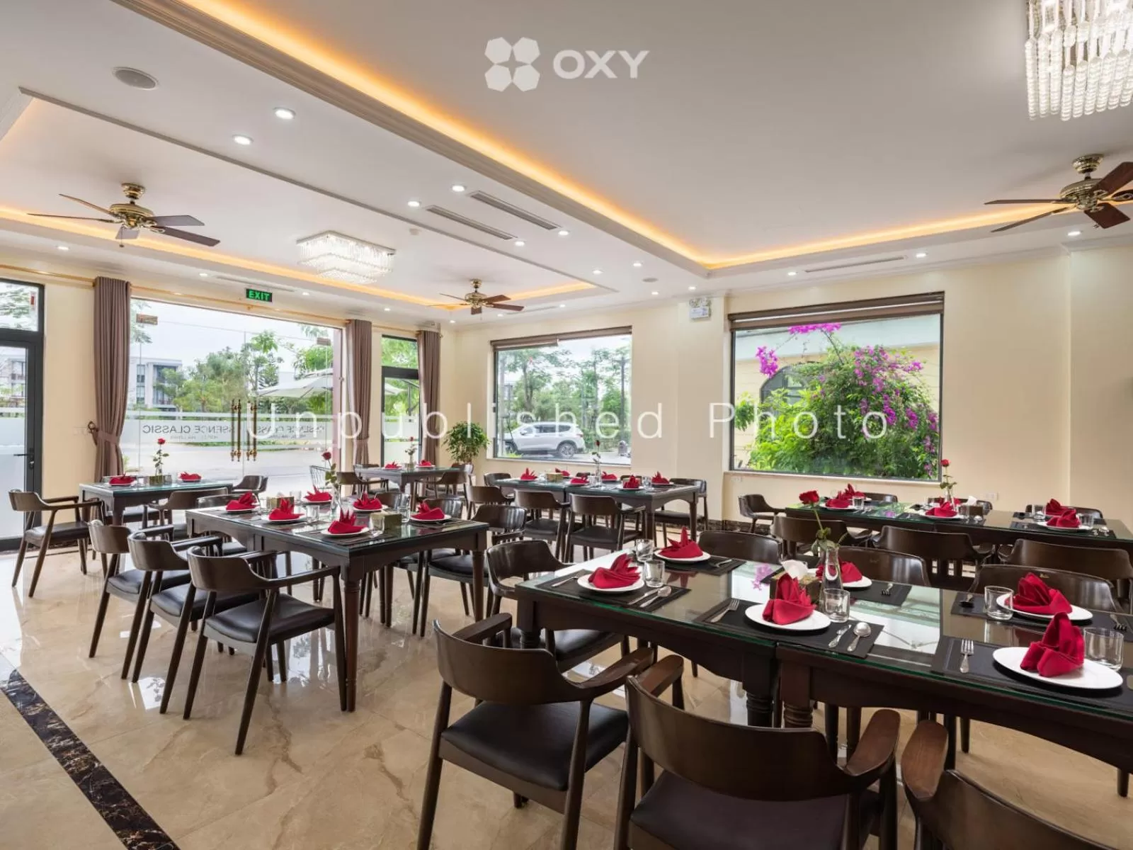 Restaurant/places to eat in Ha Long Essence Classic Hotel