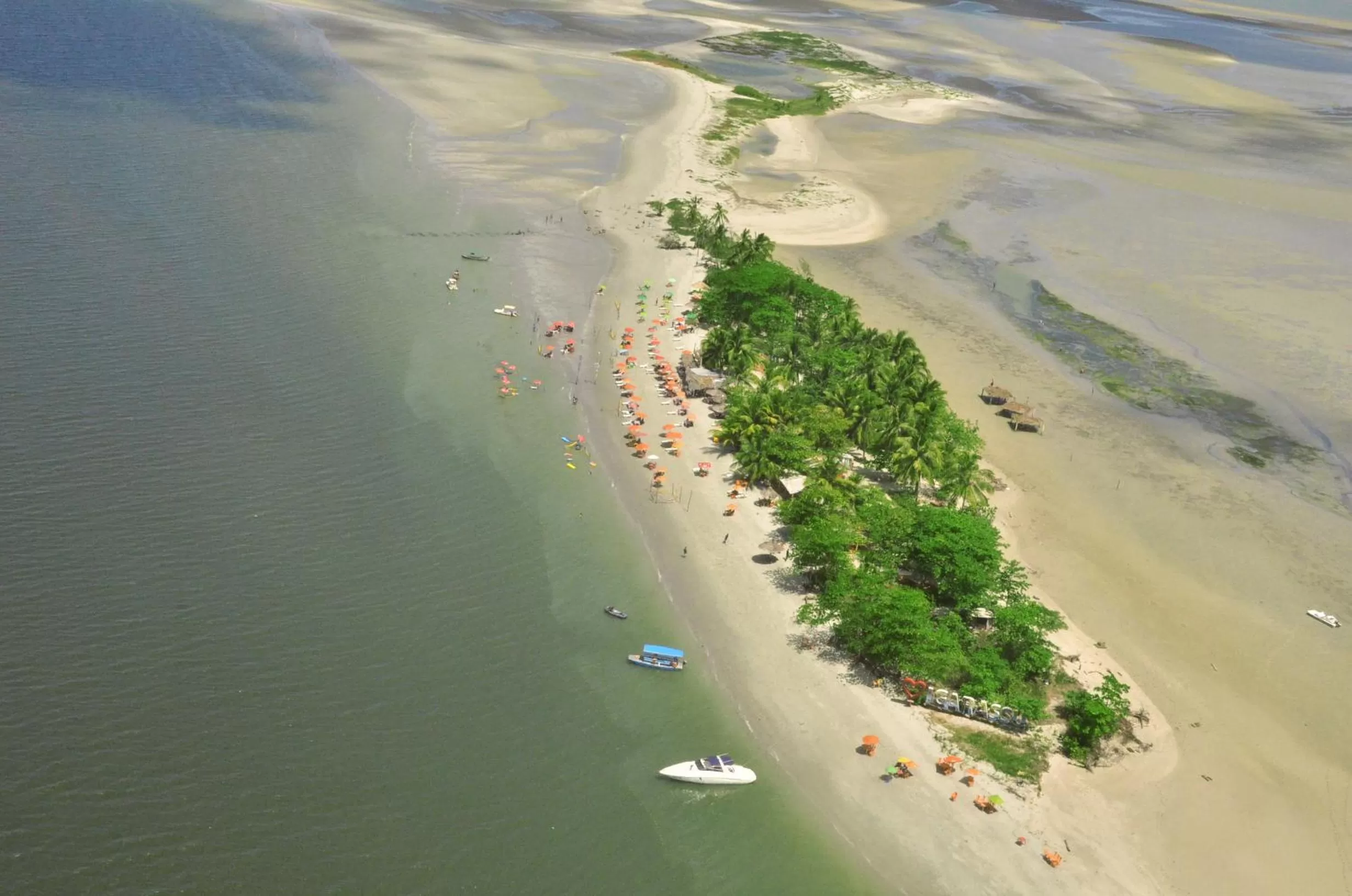 Bird's-eye View in Manga Verde Beach Residence