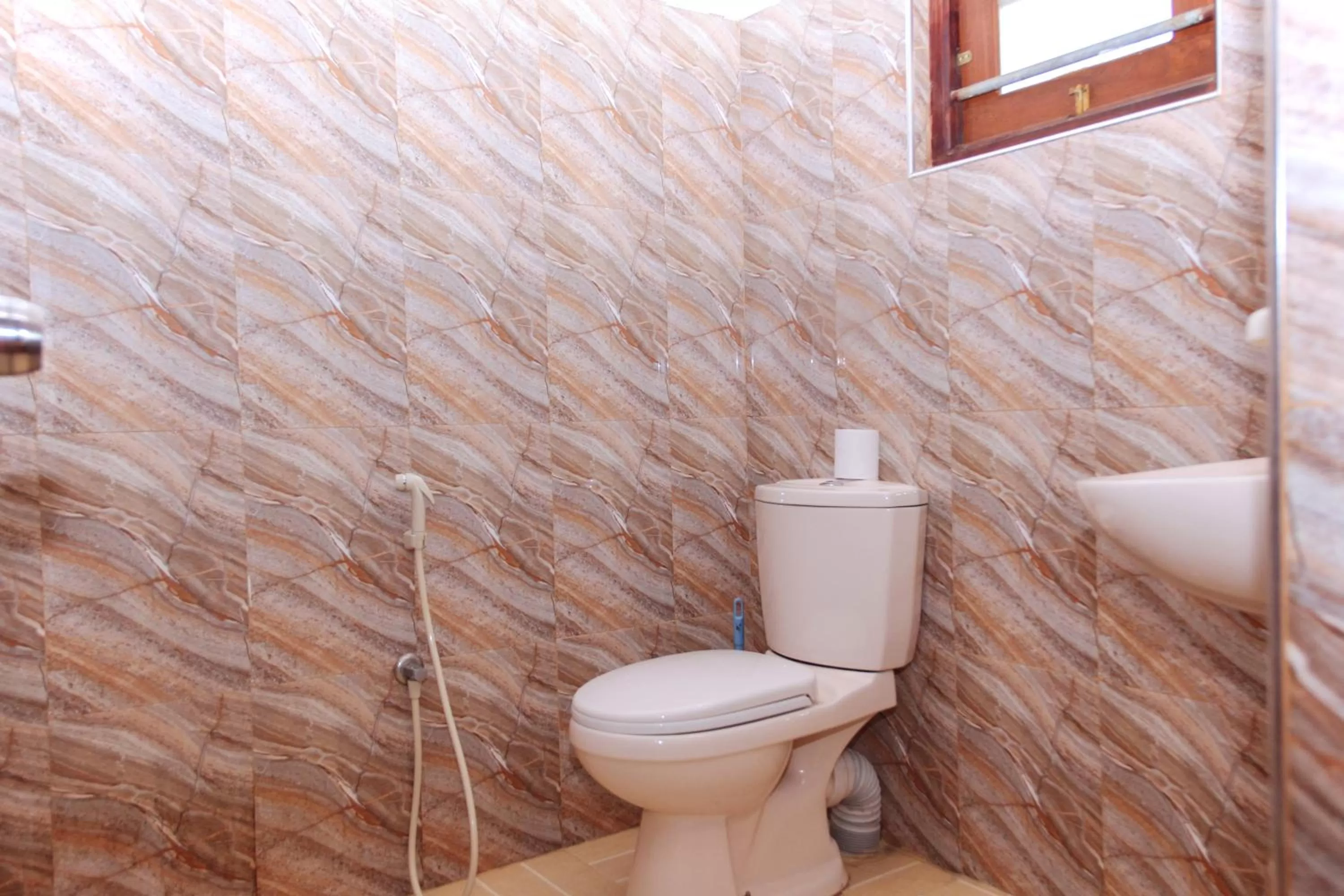 Bathroom in Pearl Resort Mirissa