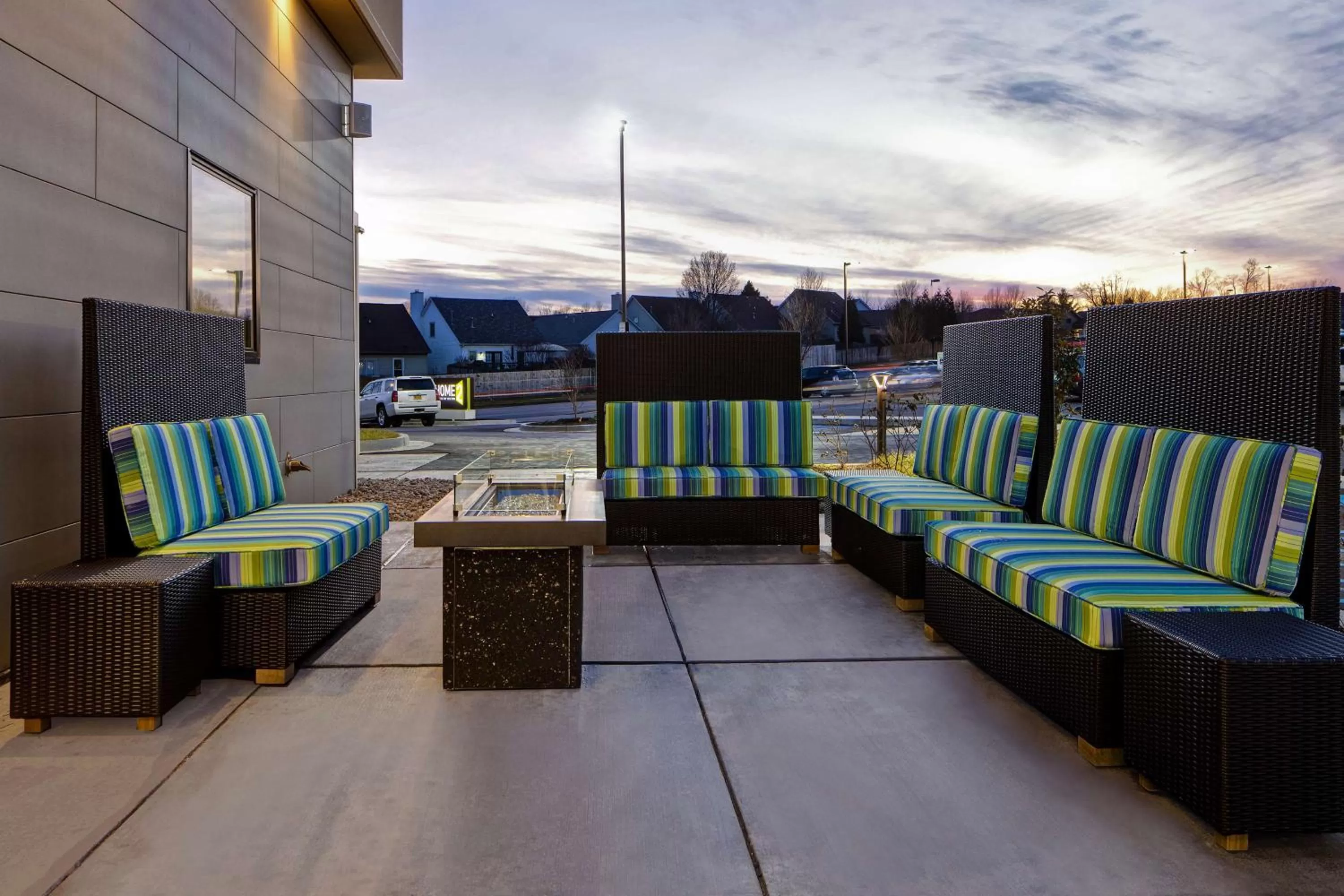 Patio in Home2 Suites By Hilton Lexington Hamburg