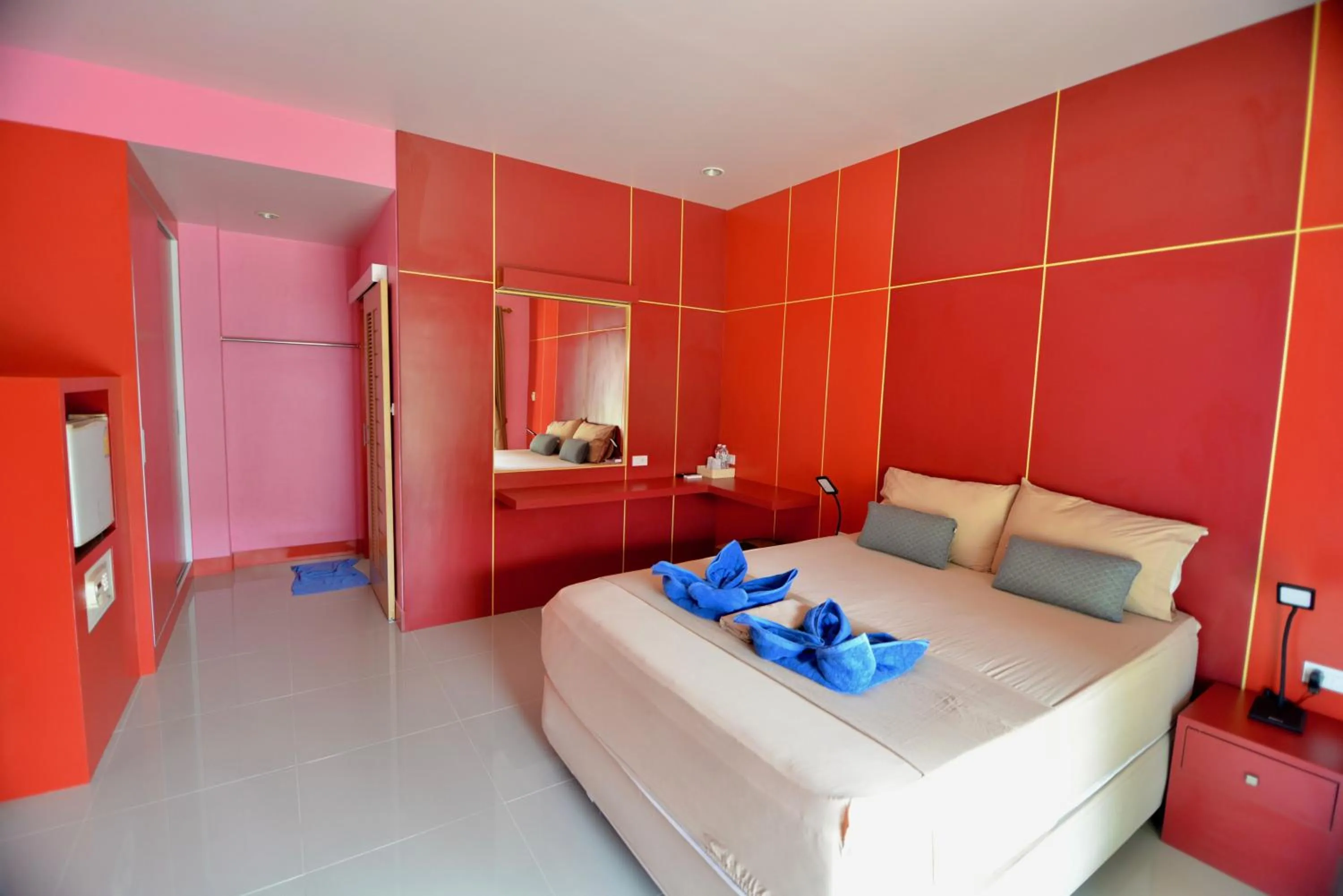 Bed in Lanta Bee Garden Bungalow SHA Extra Plus