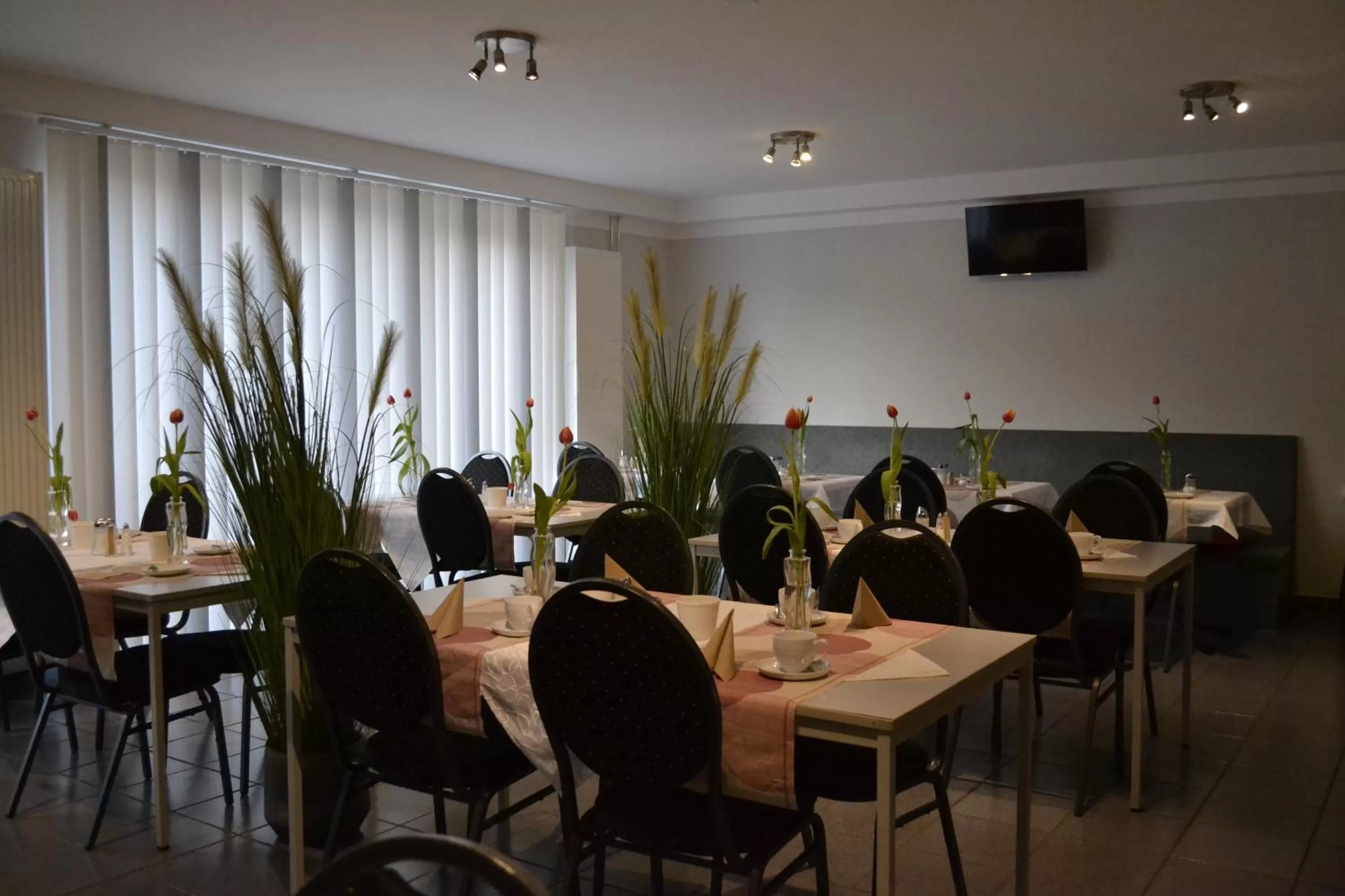 Restaurant/Places to Eat in Hotel-Café-Galerie