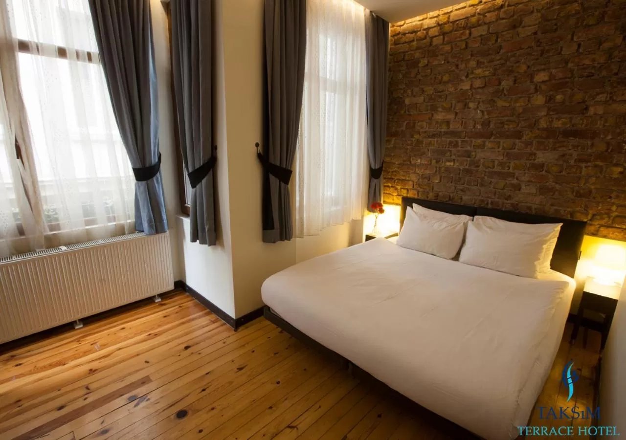 Bedroom, Bed in Taksim Terrace Hotel