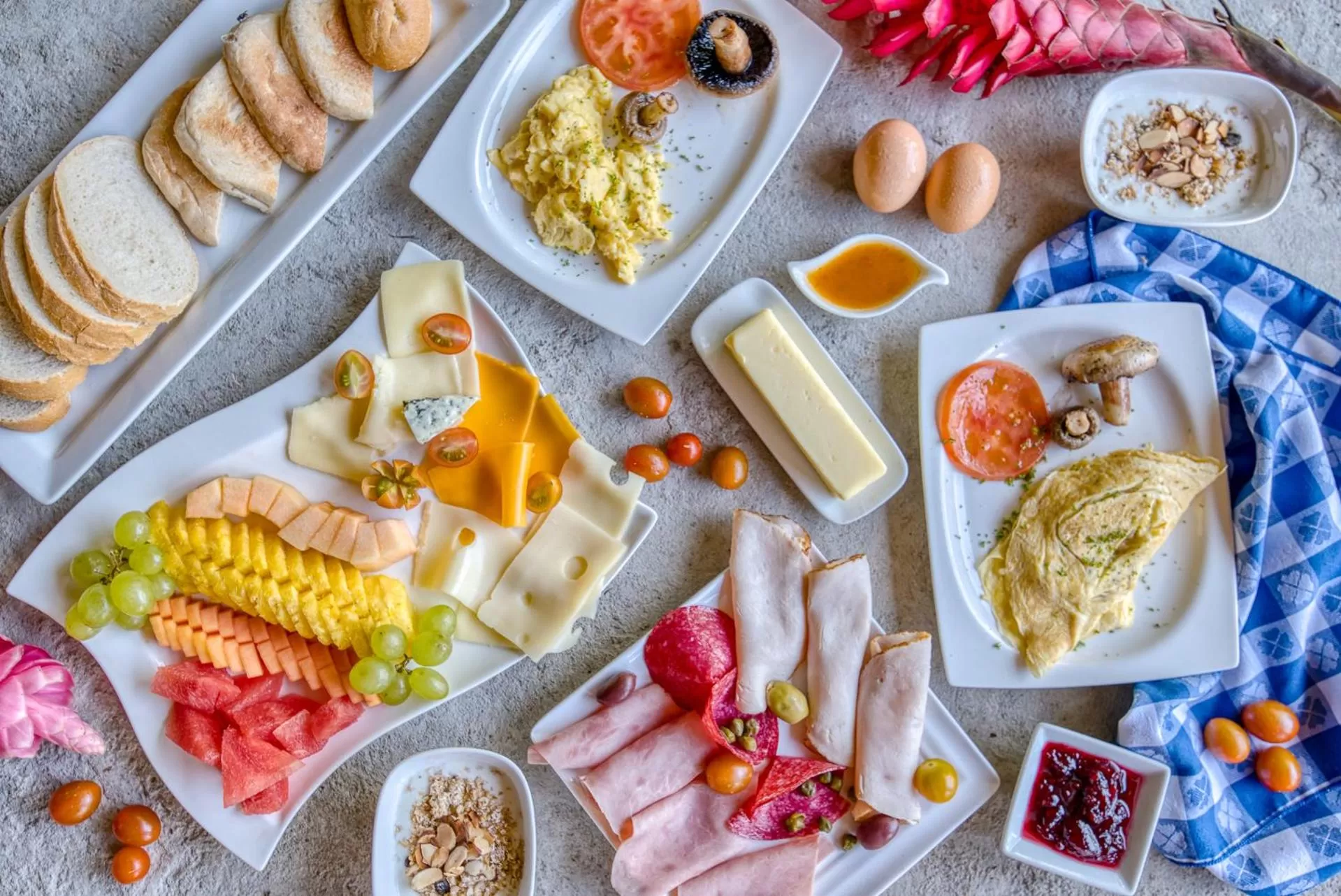 Food and drinks in Oasis Bluff Beach