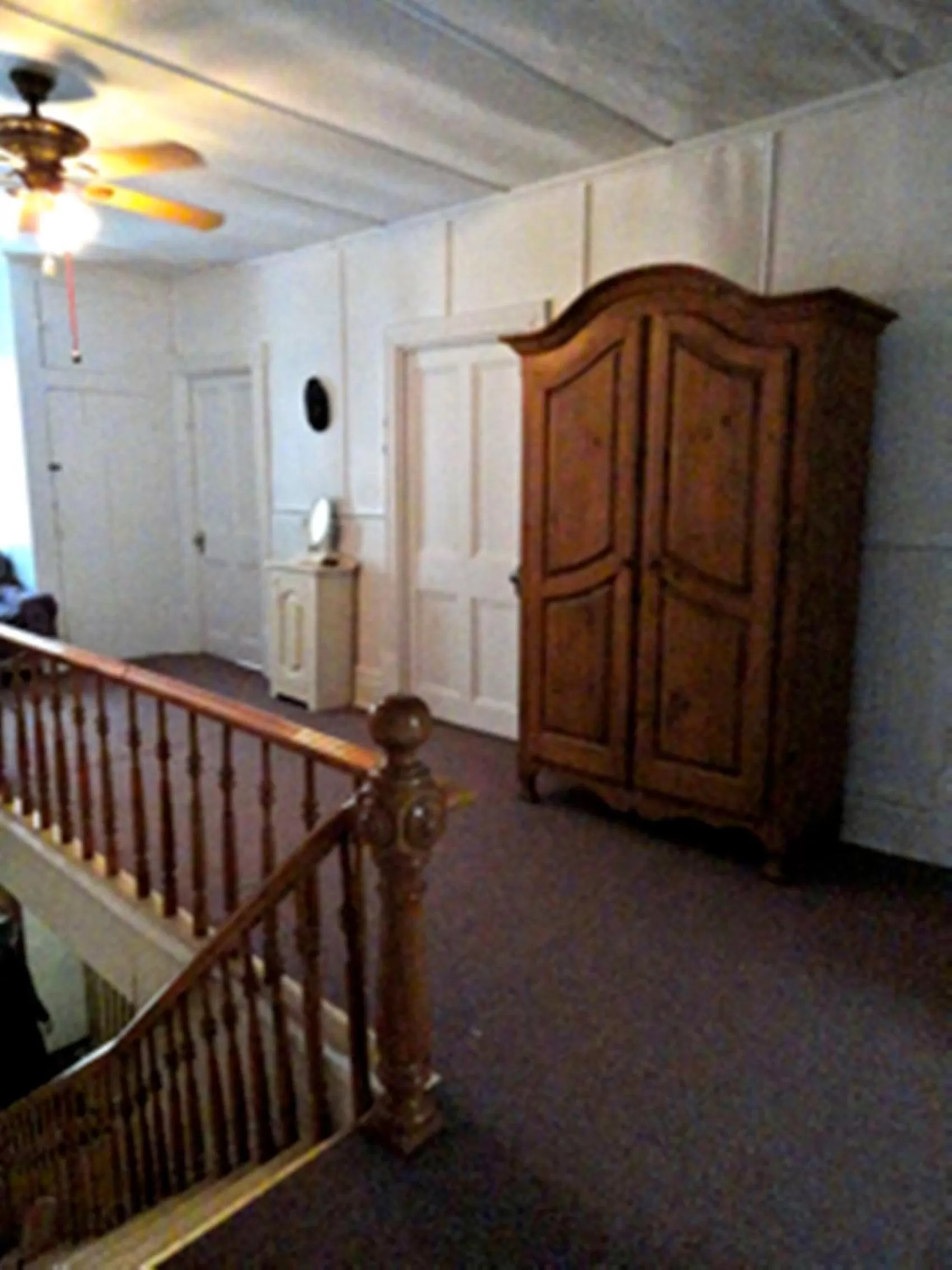 TV and multimedia in Auberge Carpe Diem