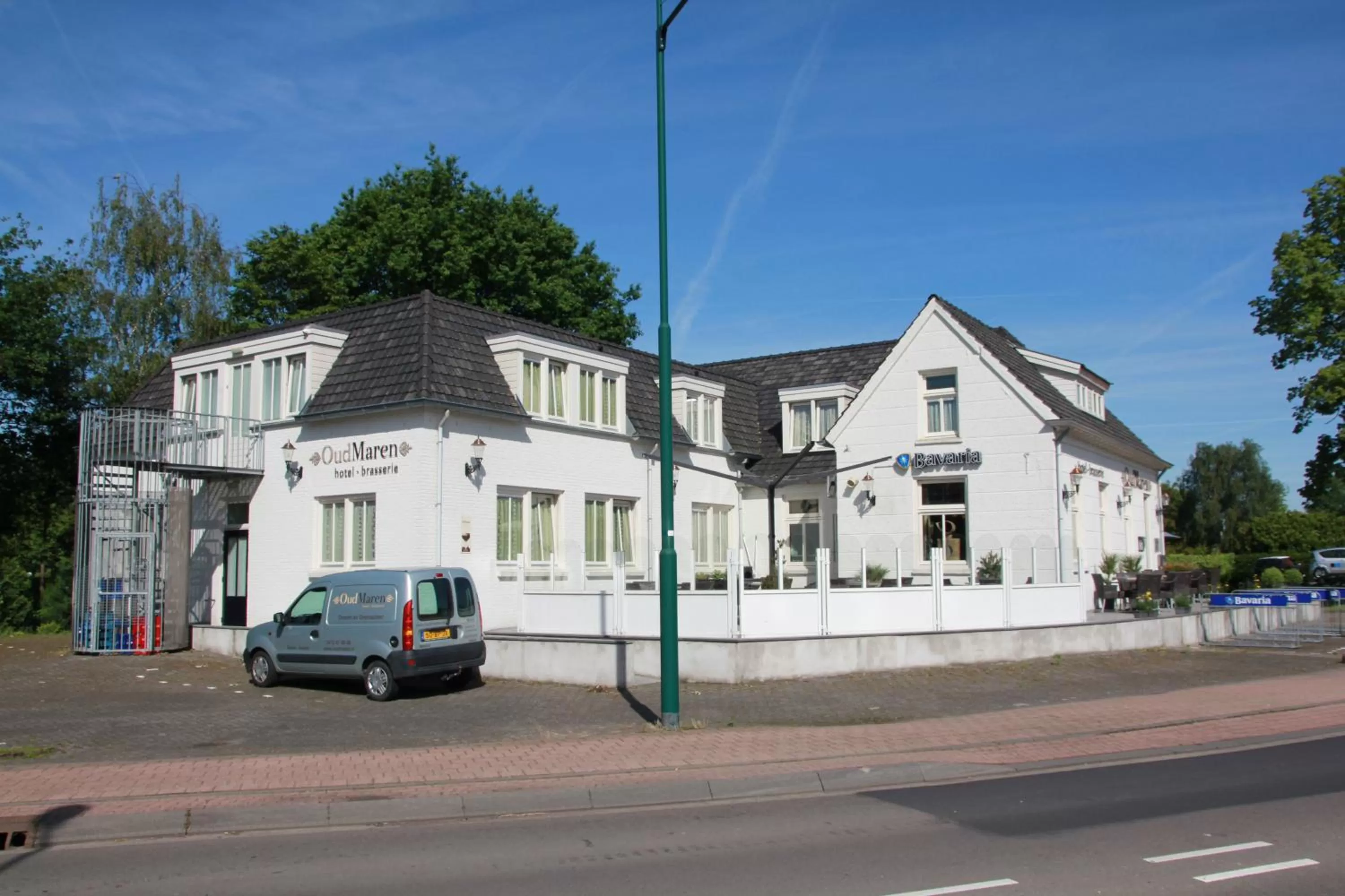 Property building in Hotel Brasserie Oud Maren