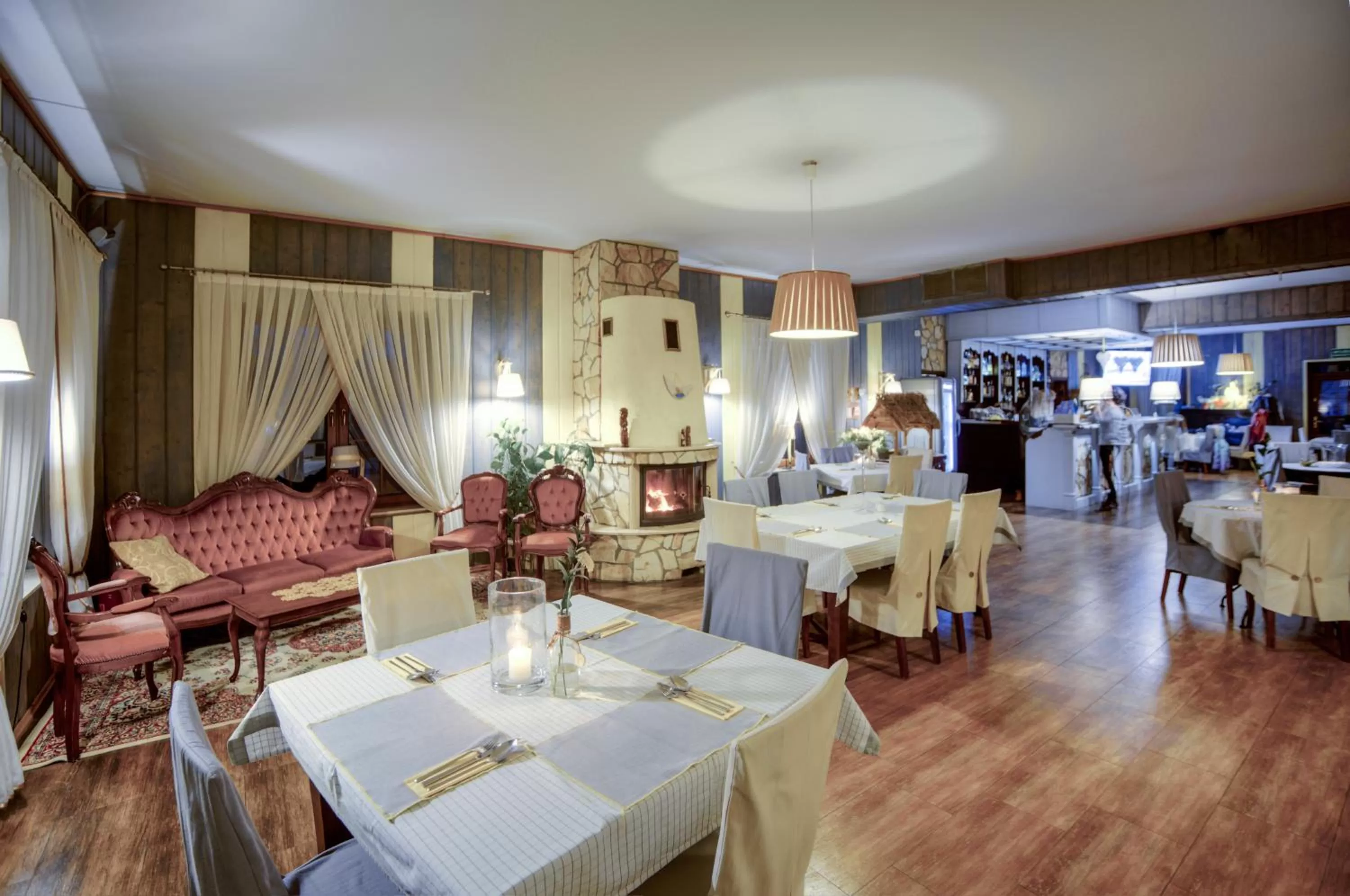 Restaurant/Places to Eat in Restauracja Sidło