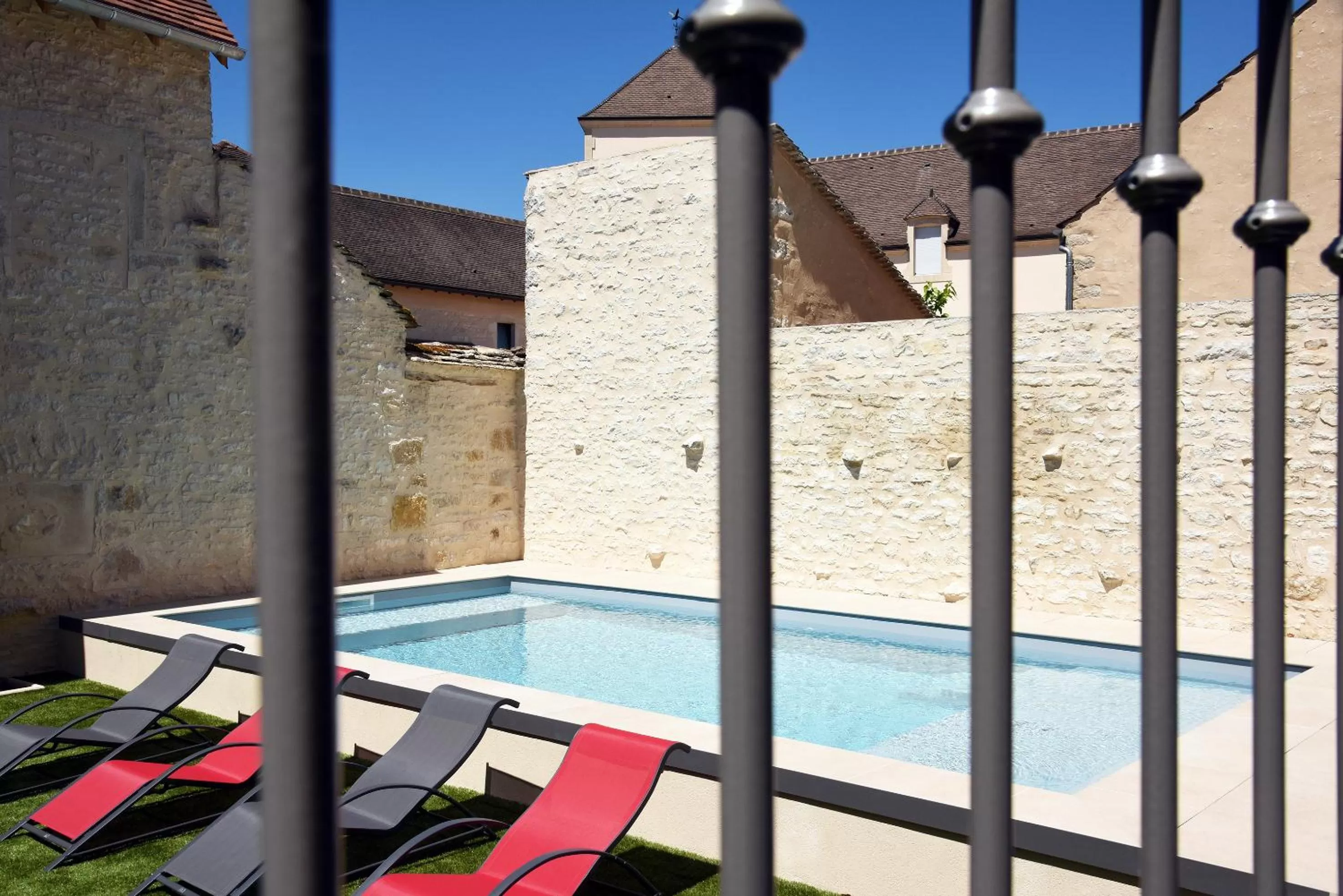 Swimming Pool in Le Charles V