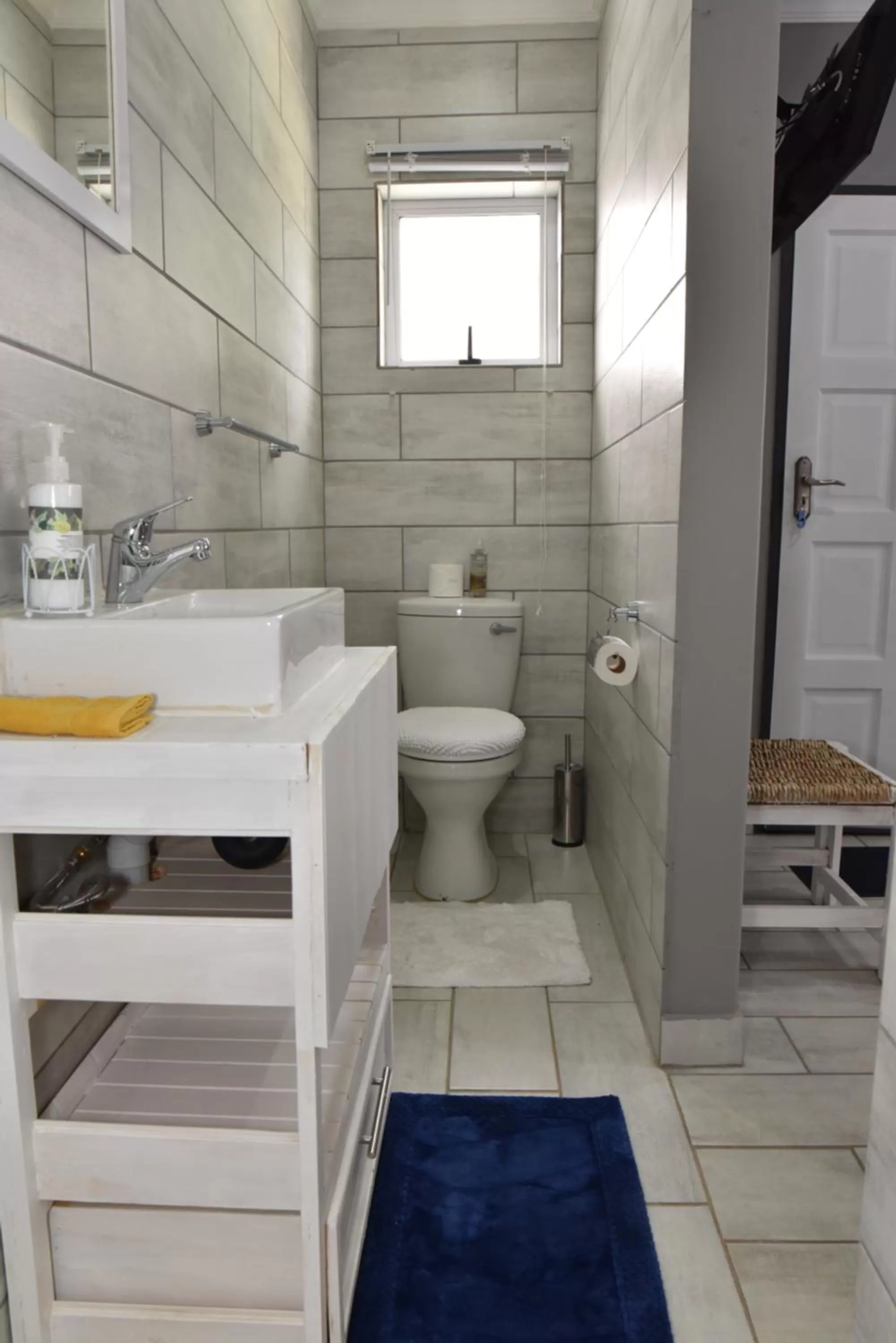 Bathroom in B&B 464 on 22nd Ave