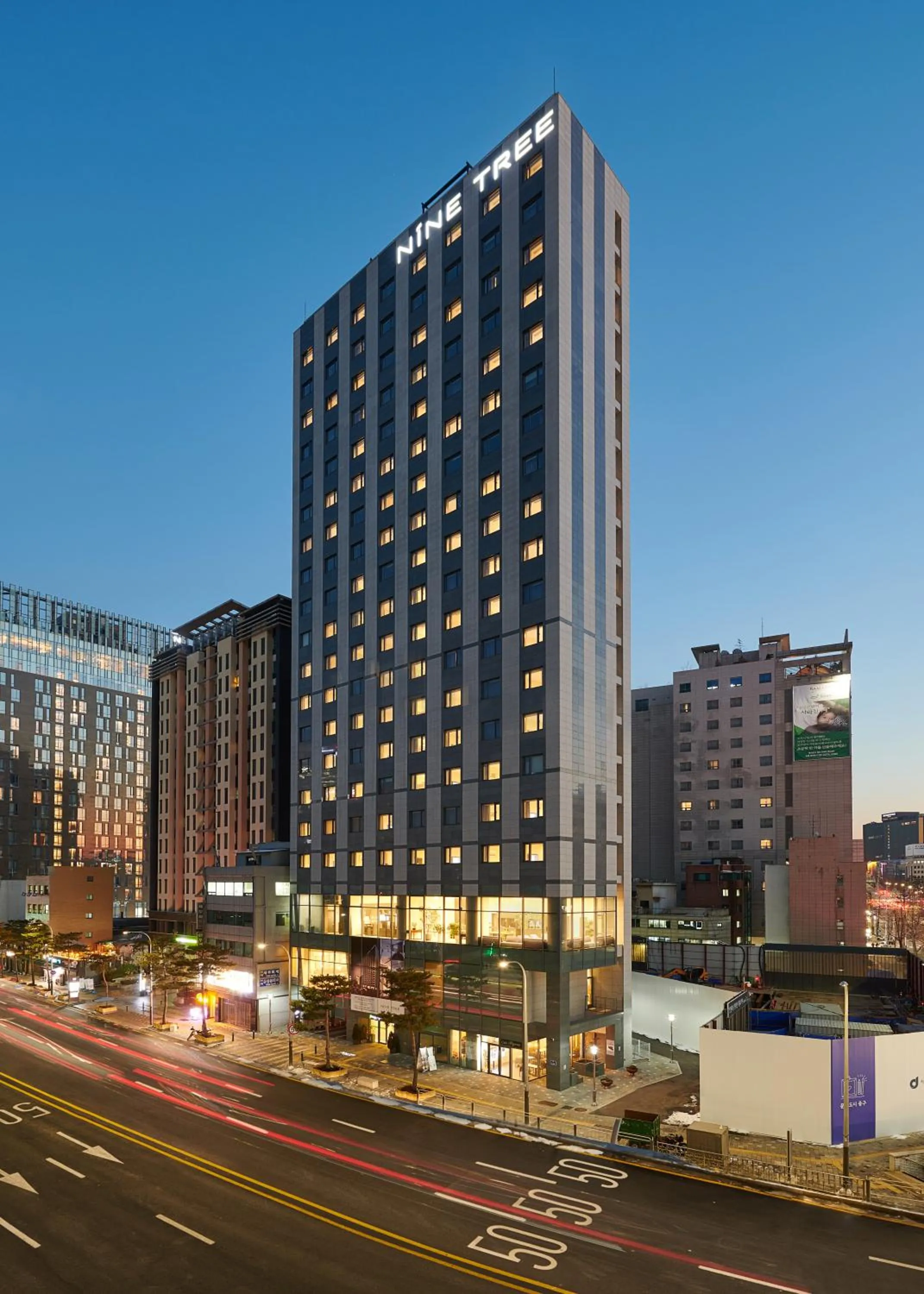 Property building in Nine Tree by Parnas Seoul Dongdaemun