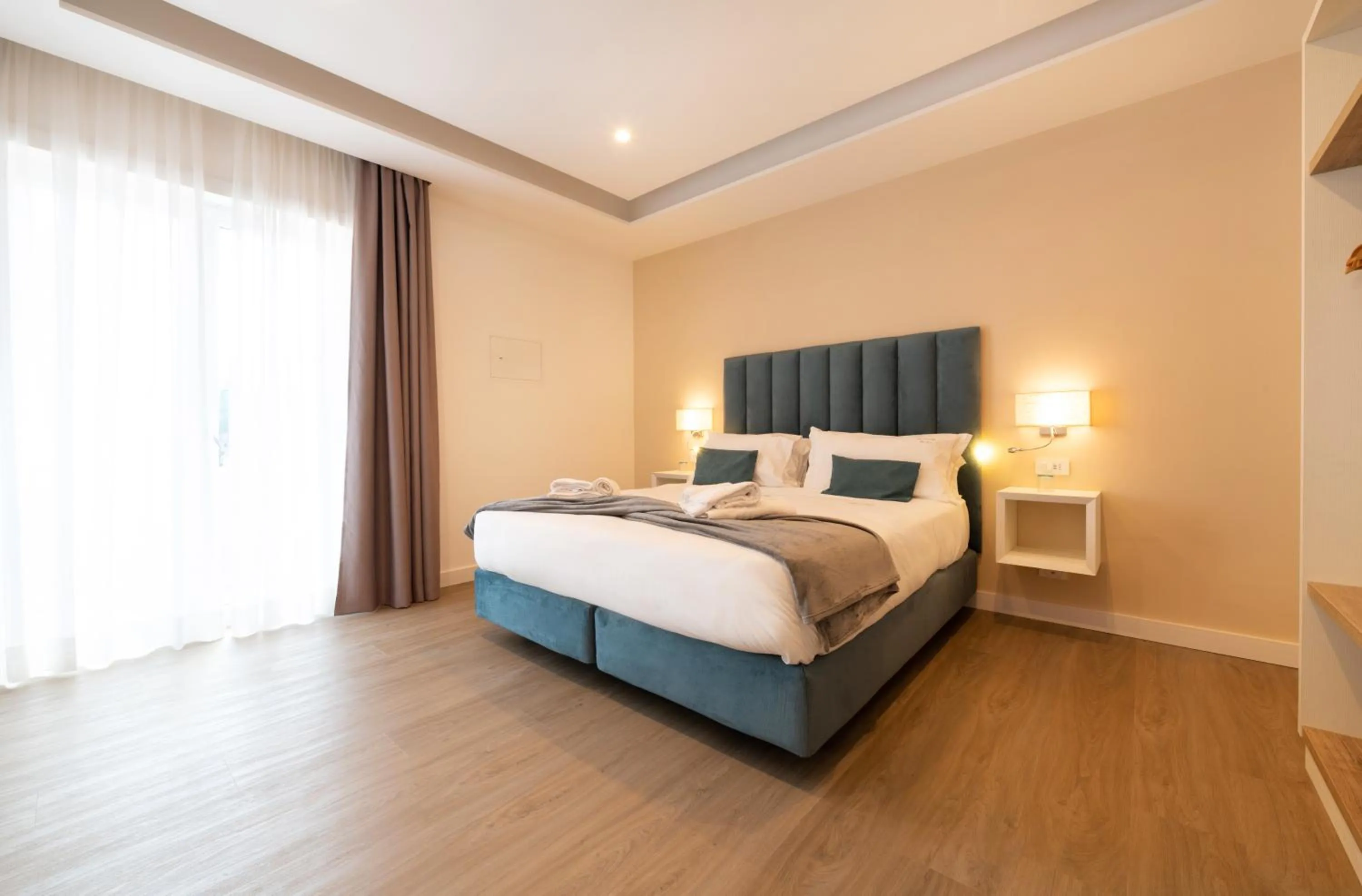 Bed in Hotel Sorrento City