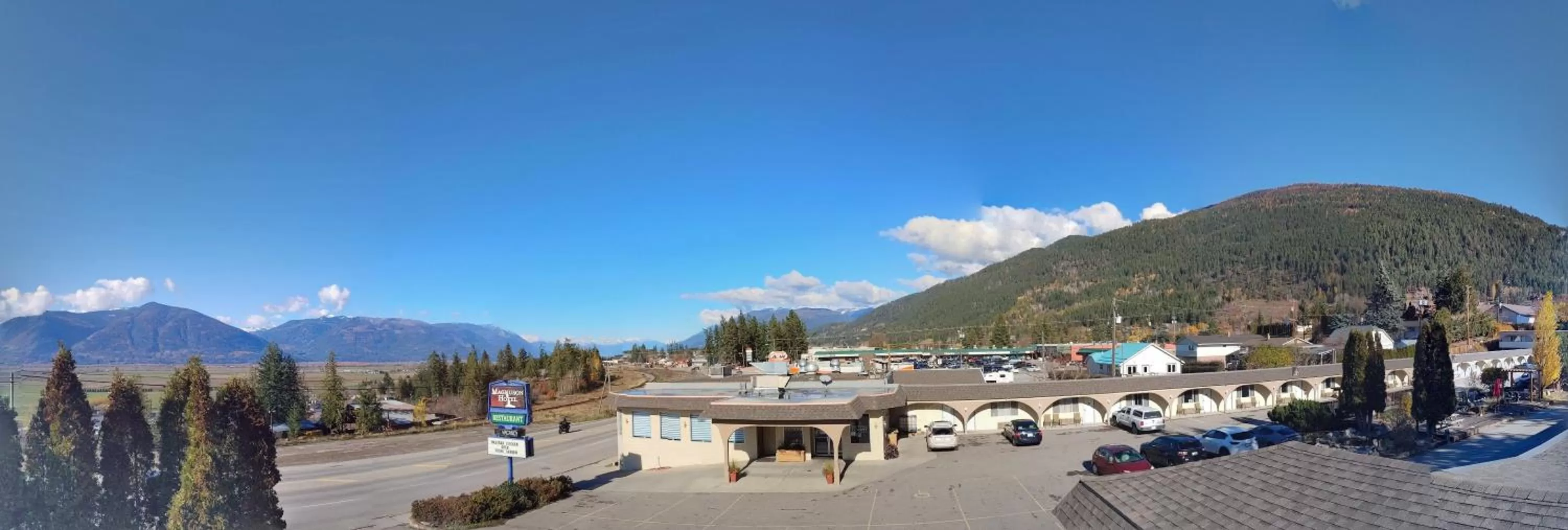 Property building in Magnuson Hotel Creston