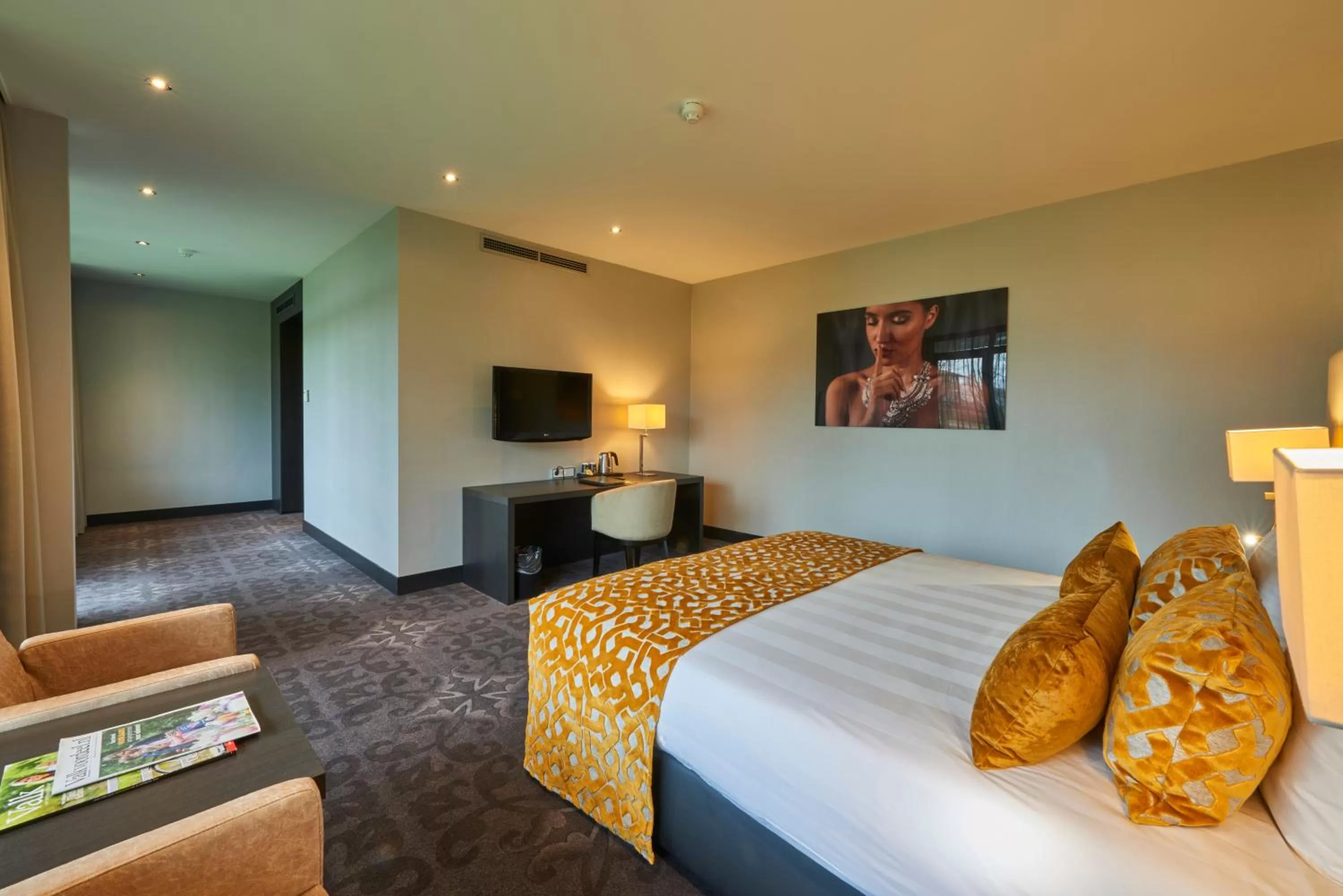 Photo of the whole room, Bed in Van Der Valk Hotel Almere