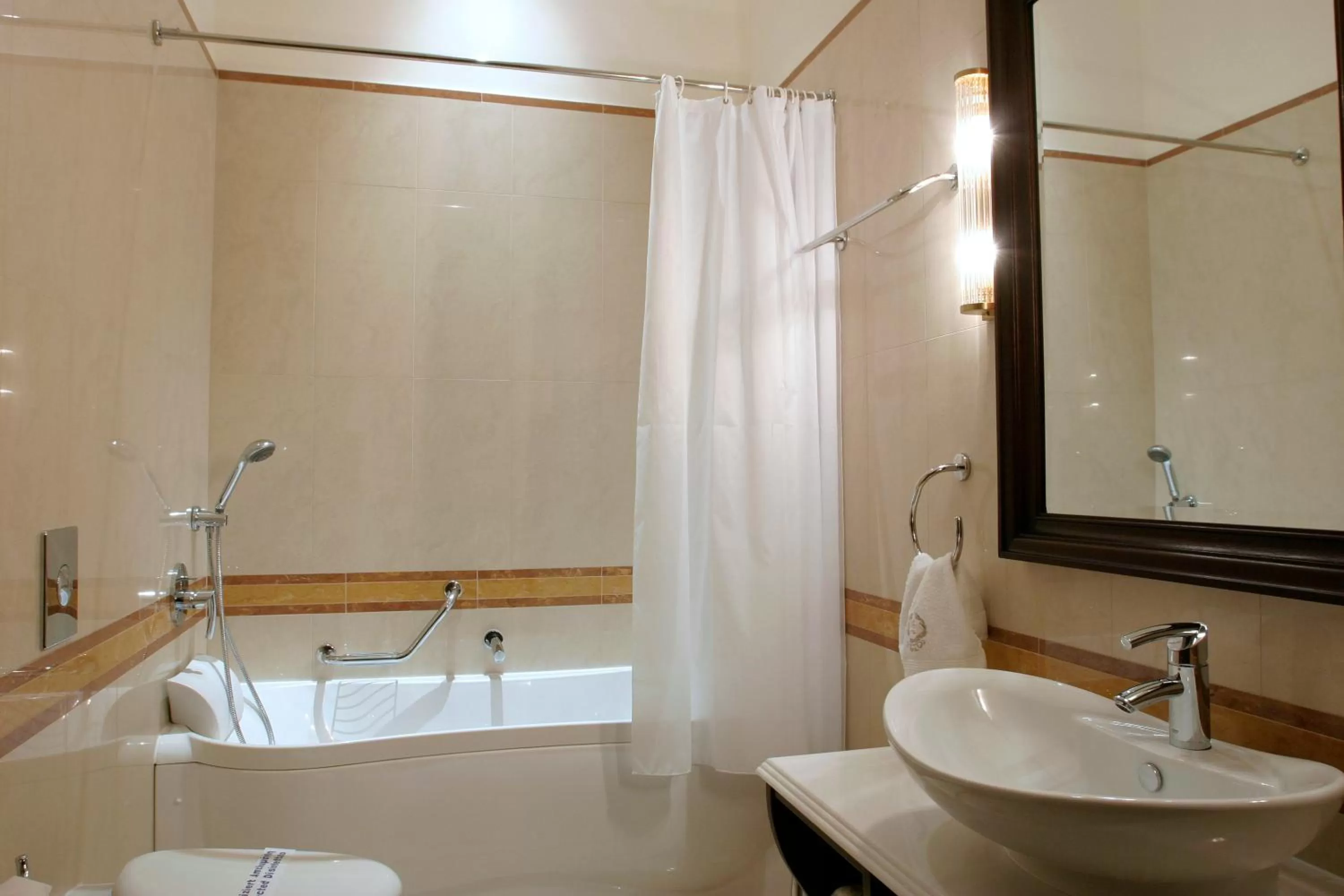 Bathroom in Grande Bretagne - Nafplio