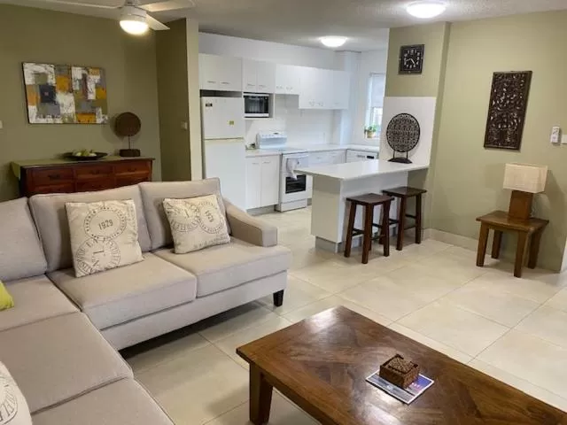 Tradewinds Apartments