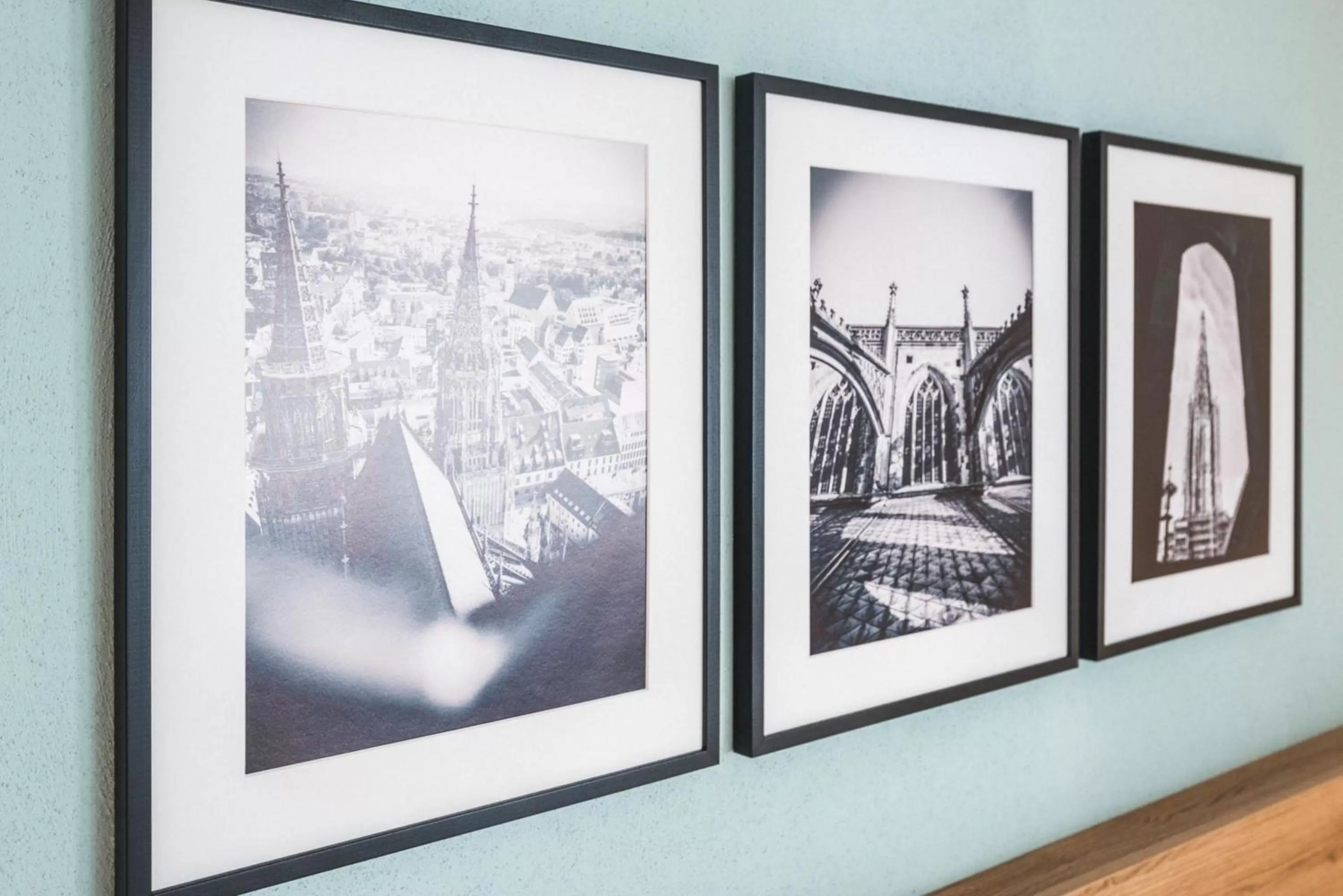 Decorative detail in Ulmer Münster Hotel