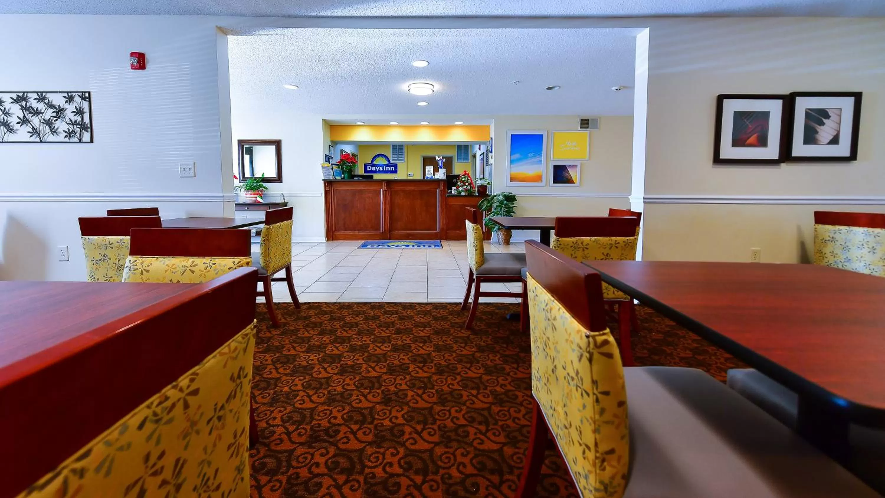 Days Inn by Wyndham Greensboro NC