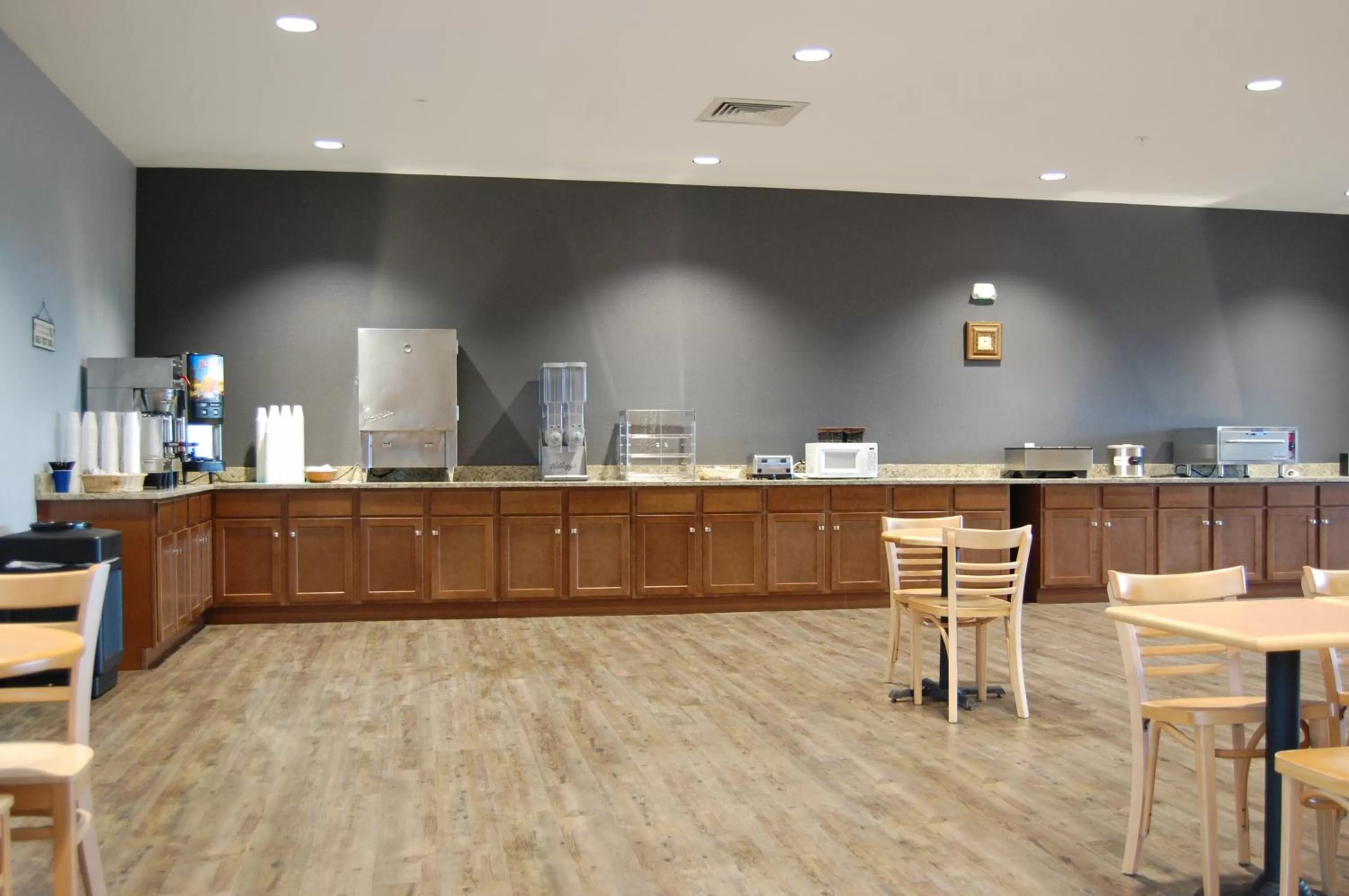 Restaurant/places to eat in Vacation Lodge