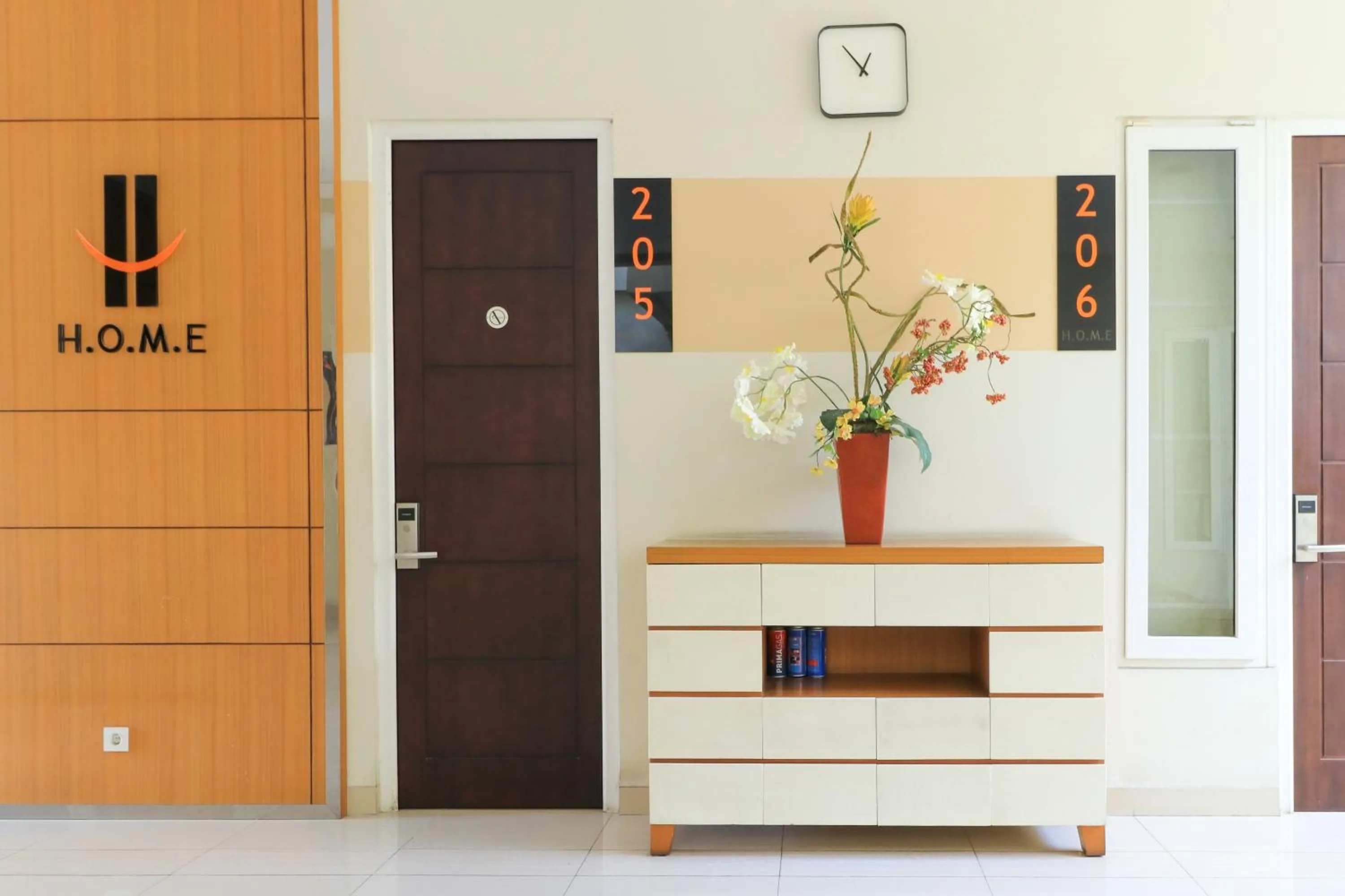 Facade/entrance in HOME Guesthouse