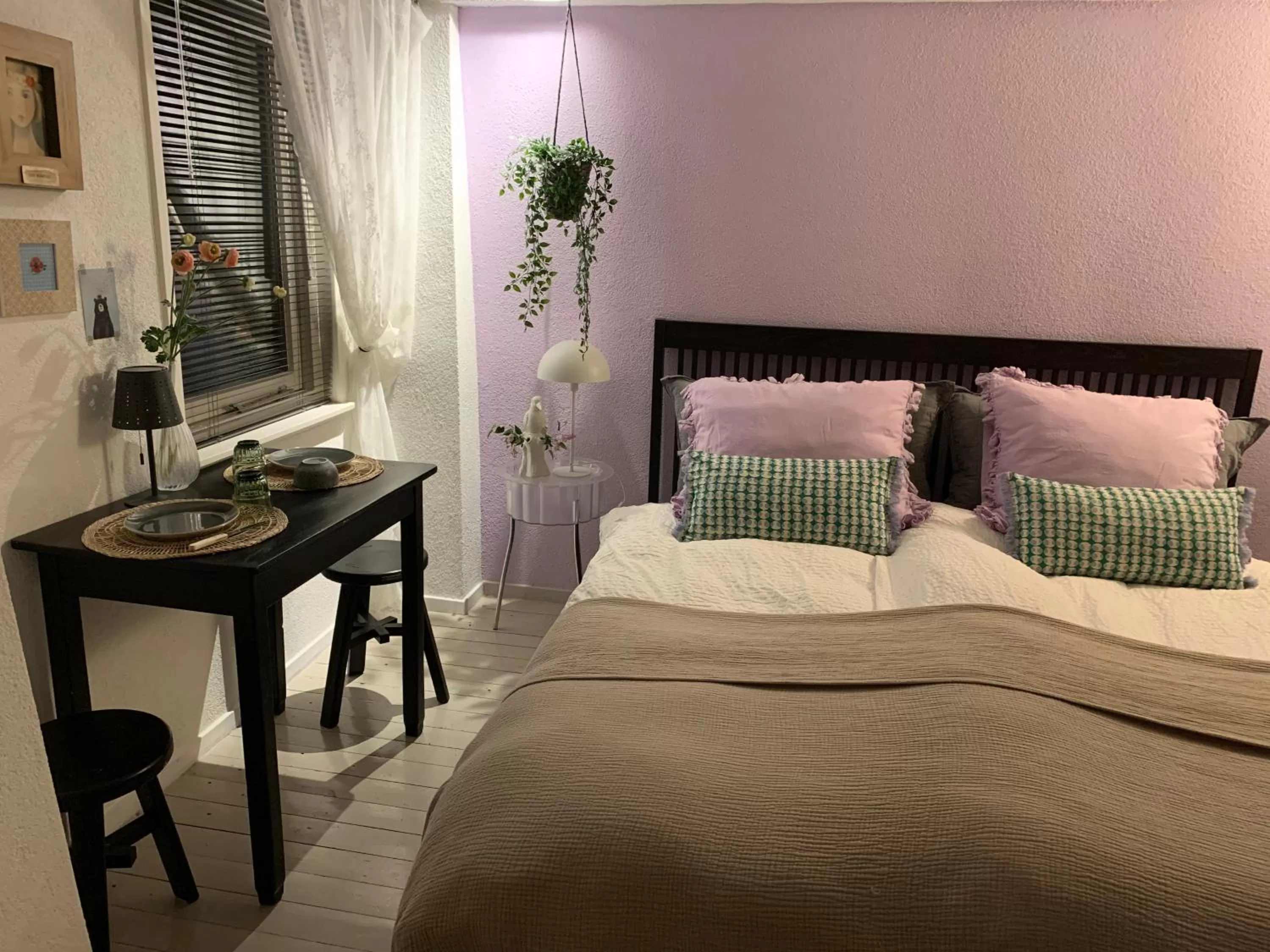 Bedroom, Bed in B&B Vintage Room