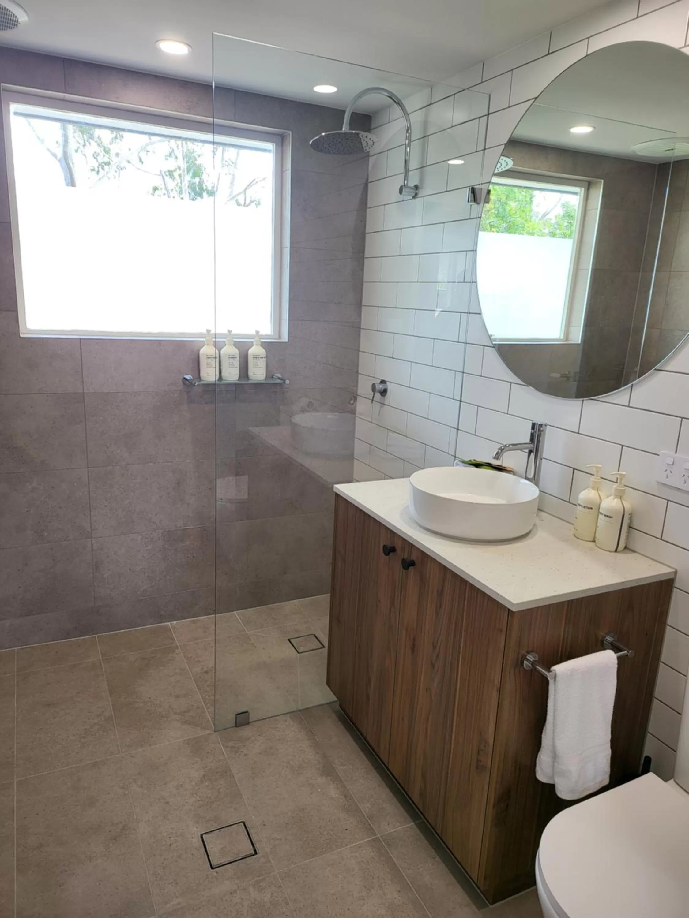 Shower in Mercure Barossa Valley