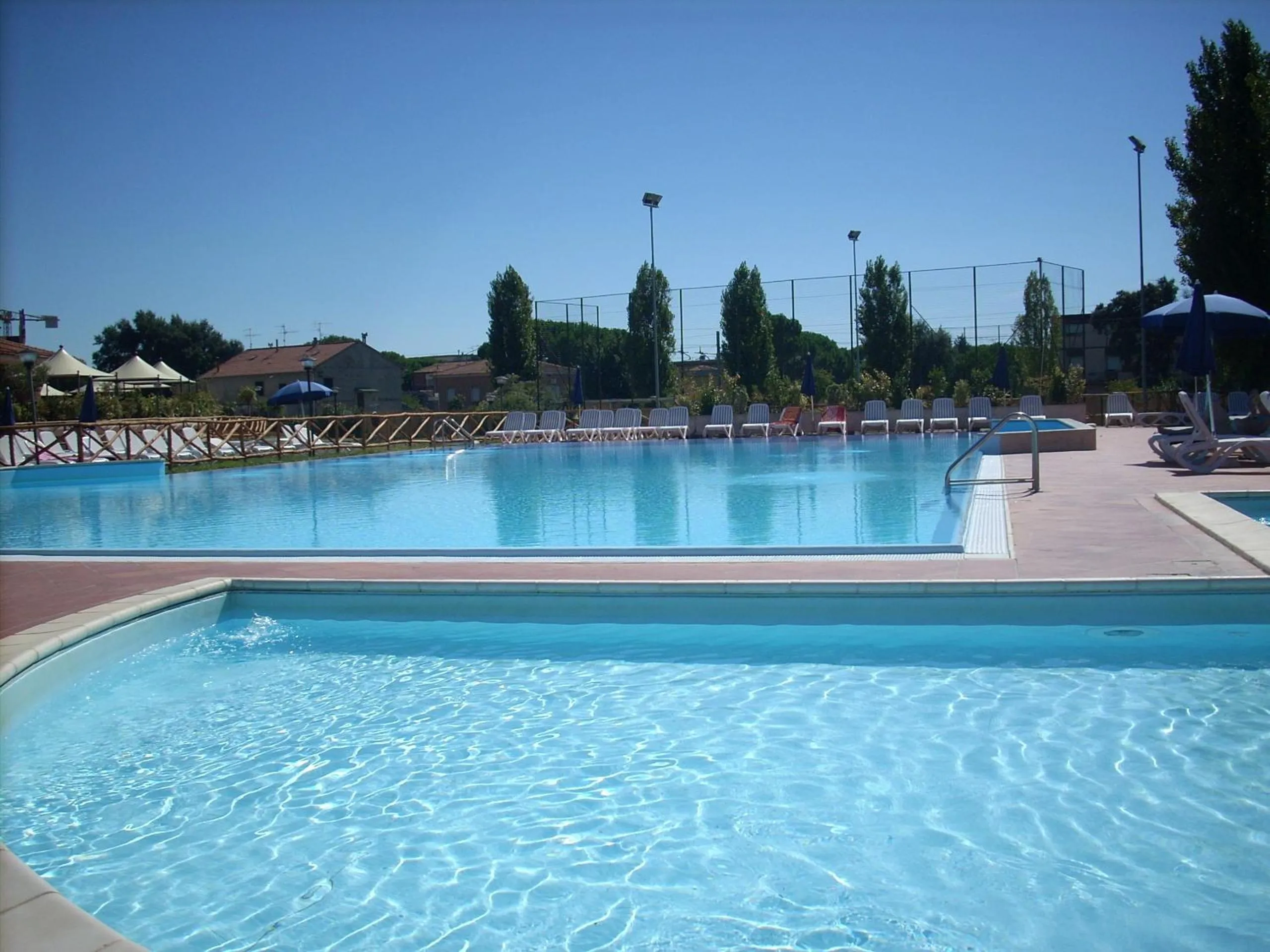 Swimming pool in Villaggio Mare Si