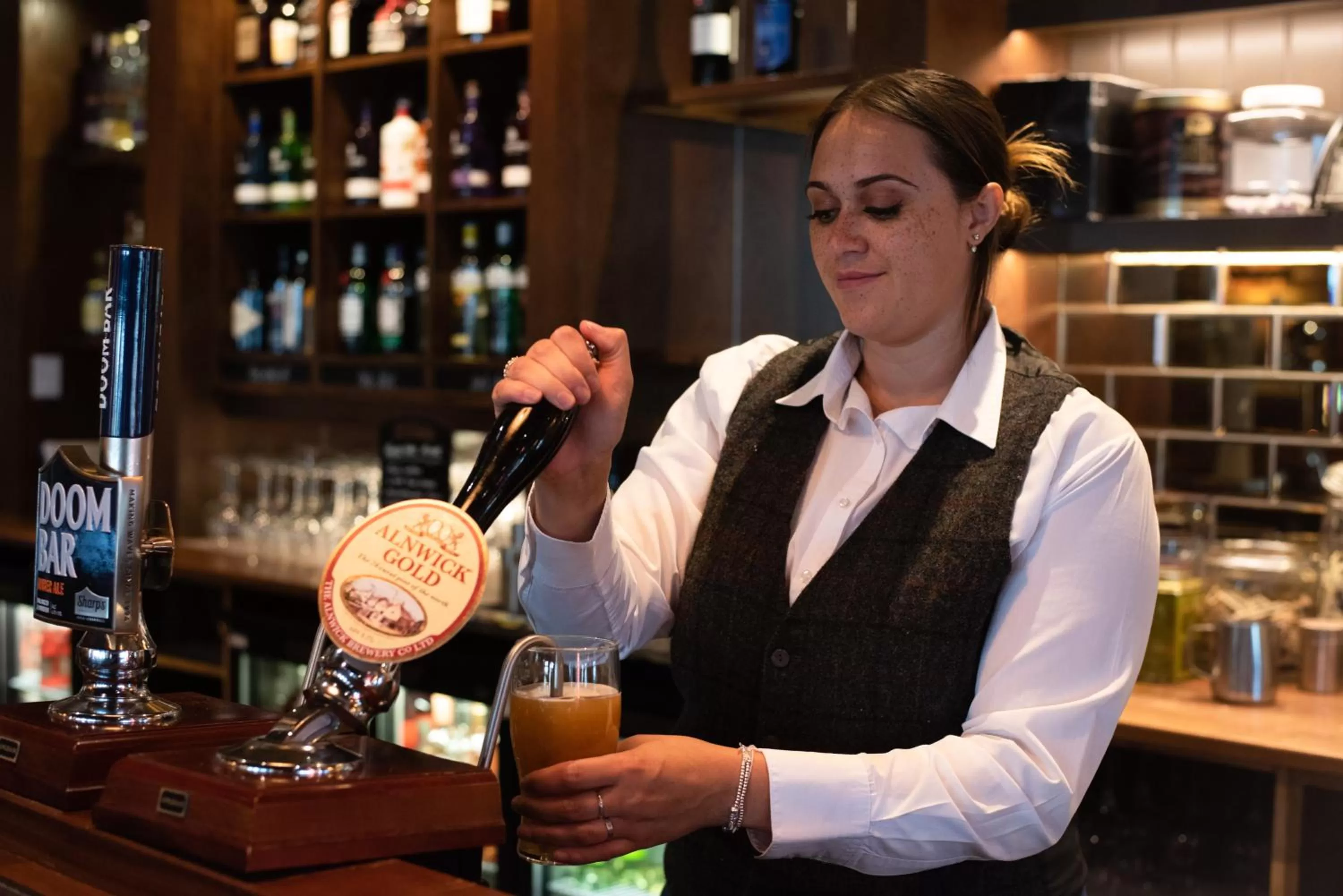 Restaurant/places to eat in The Hog's Head Inn - The Inn Collection Group