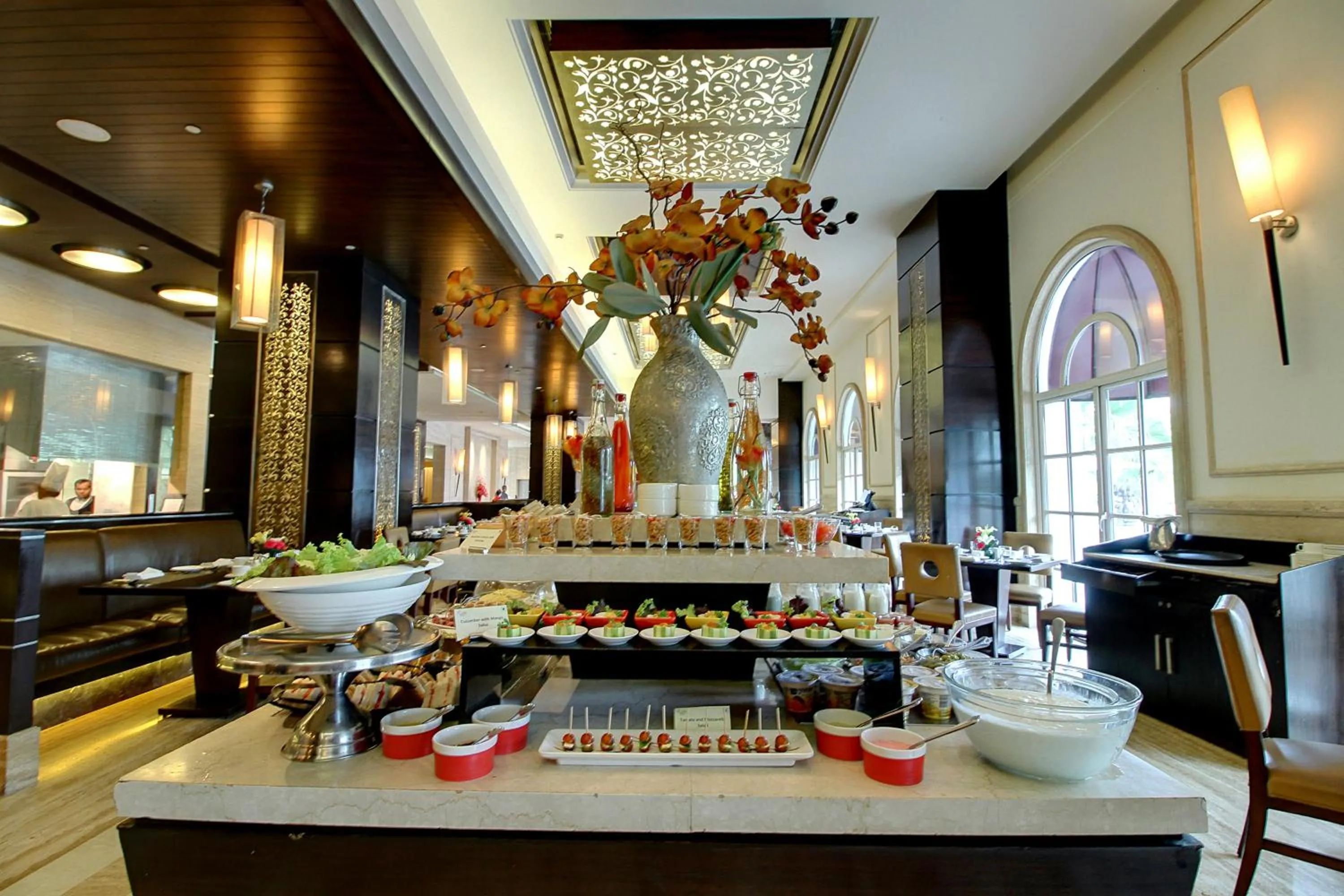 Restaurant/places to eat in The Pllazio Hotel