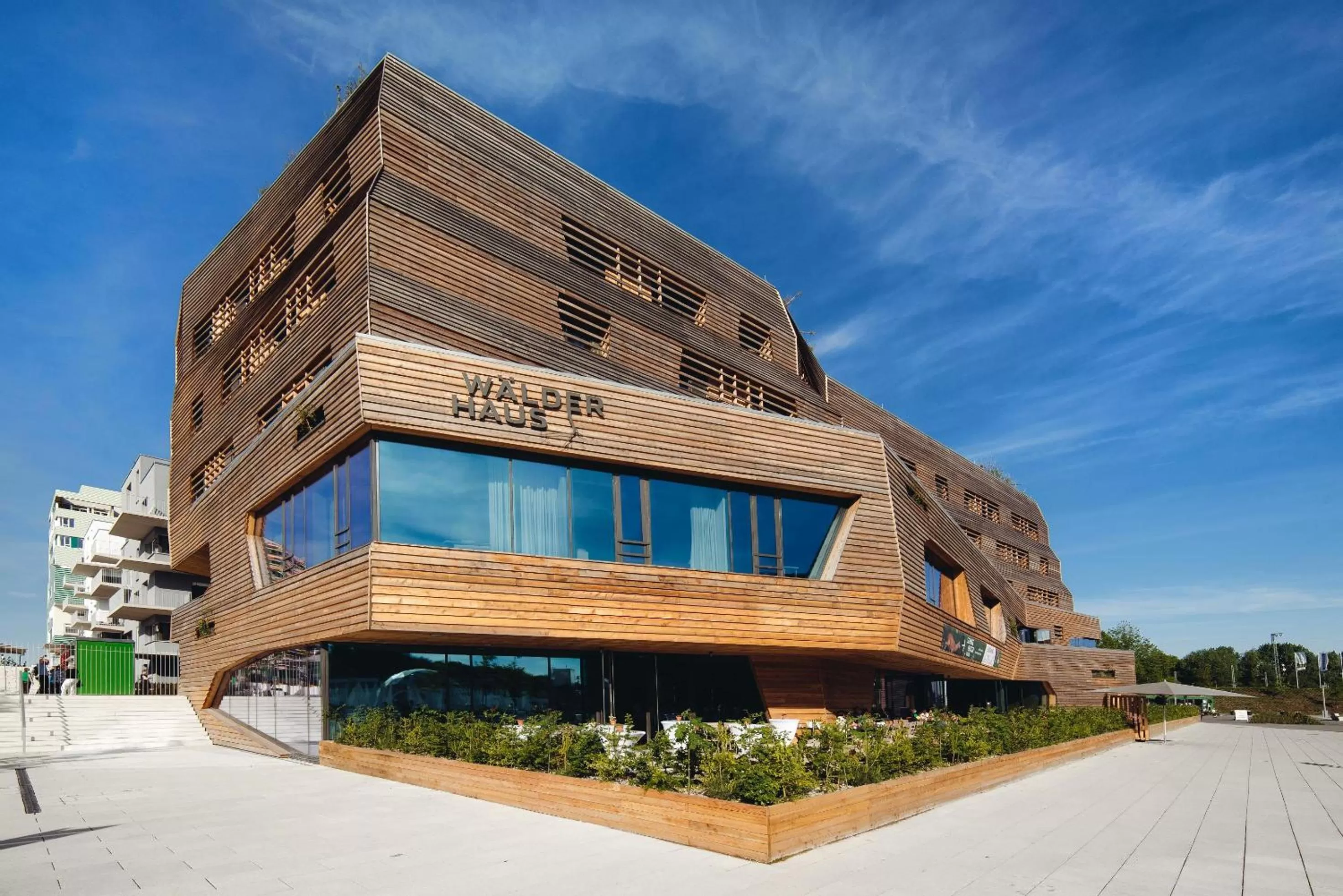 Facade/entrance in Raphael Hotel Wälderhaus