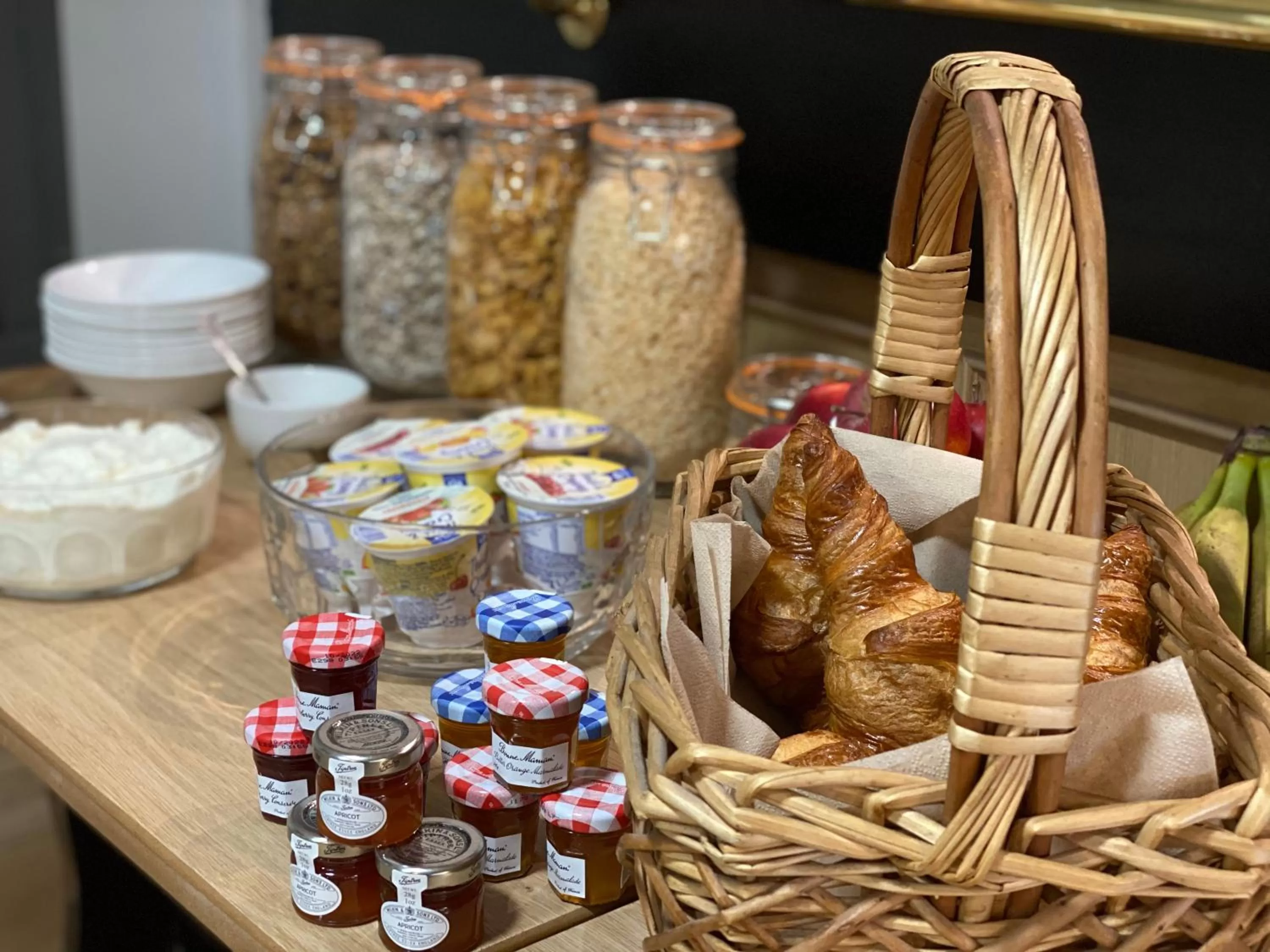 Food and drinks in Kings Arms Hotel